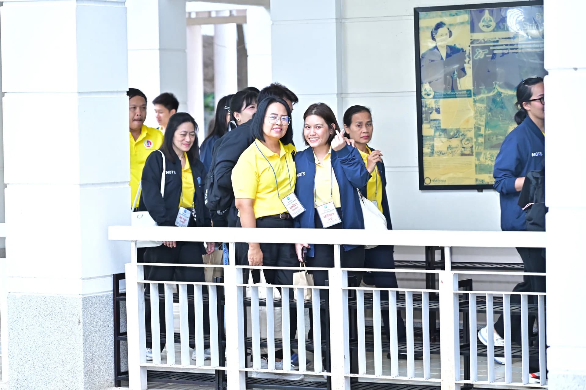 รูปภาพแกลเลอรี