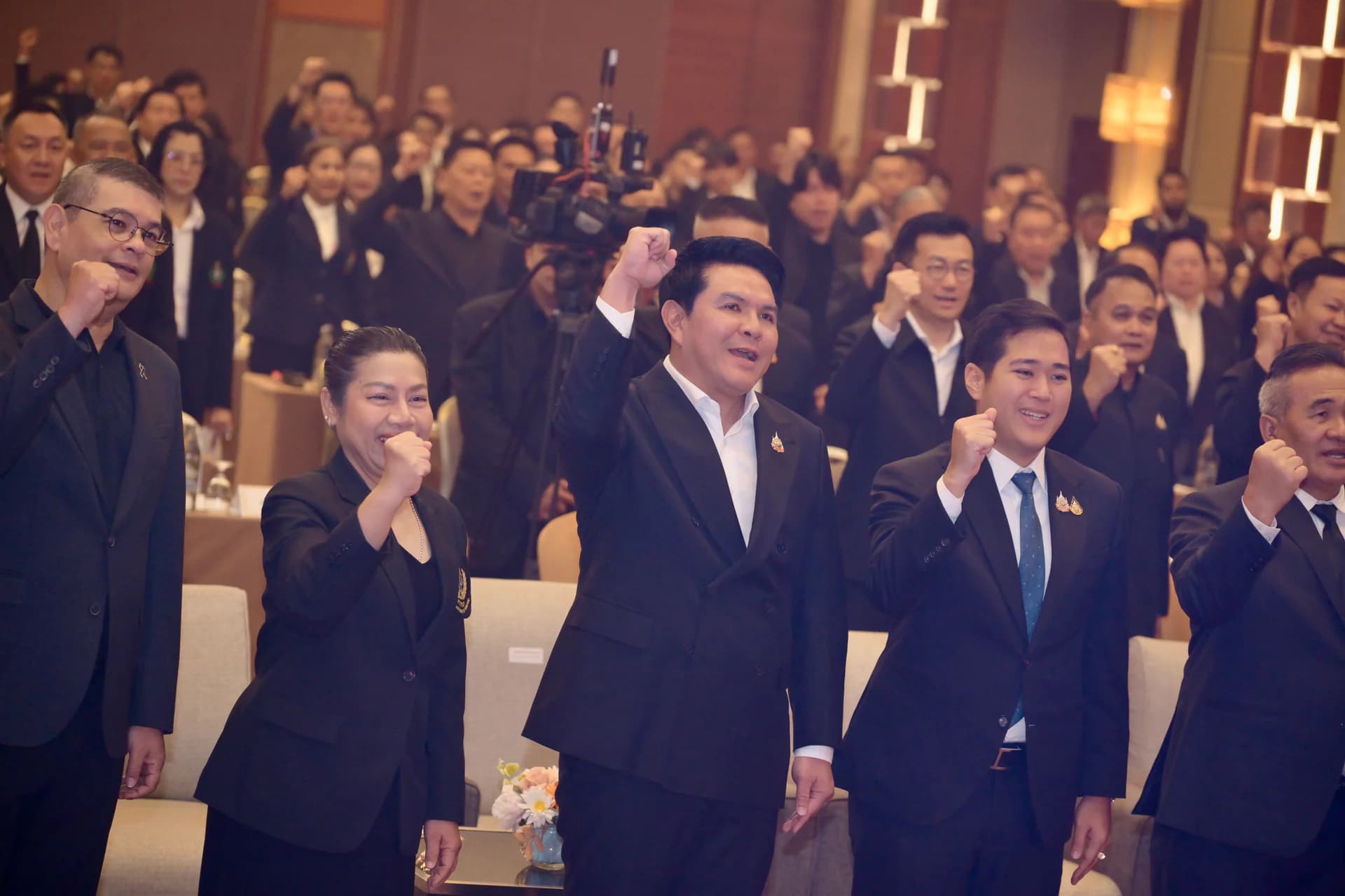 รูปภาพแกลเลอรี