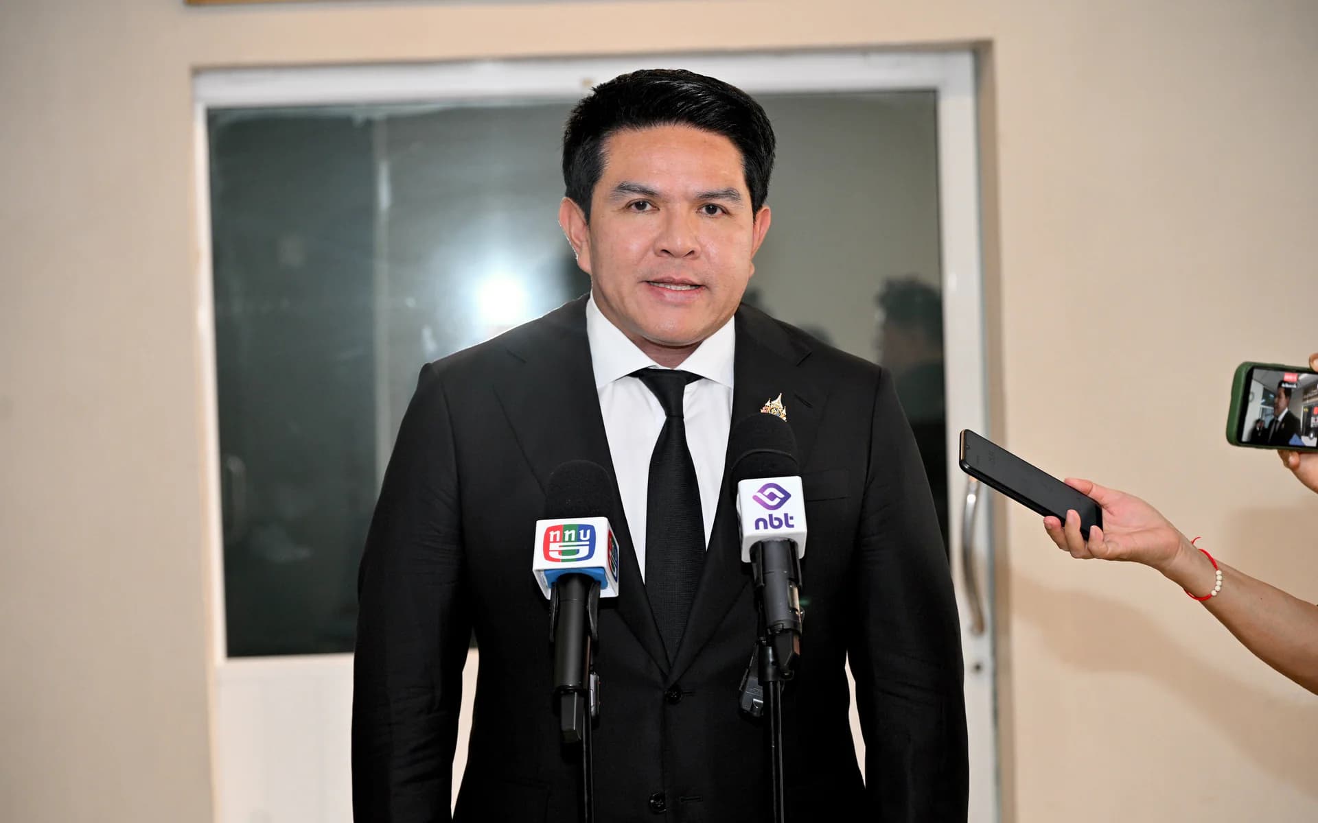 “สุรศักดิ์“ ยัน ไทยปลอดภัย ไม่ใช่ทางผ่านอาชญากรรมข้ามชาติ เร่งประสานทางการจีนสร้างความมั่นใจท่องเที่ยว “Safety Everywhere”