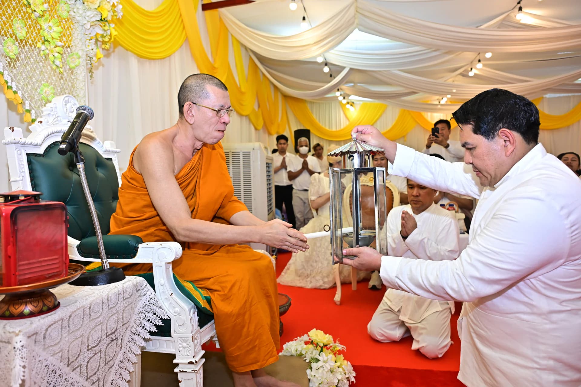รูปภาพแกลเลอรี