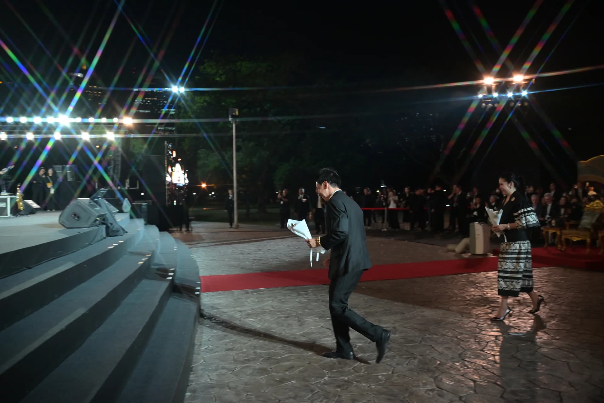 รูปภาพแกลเลอรี