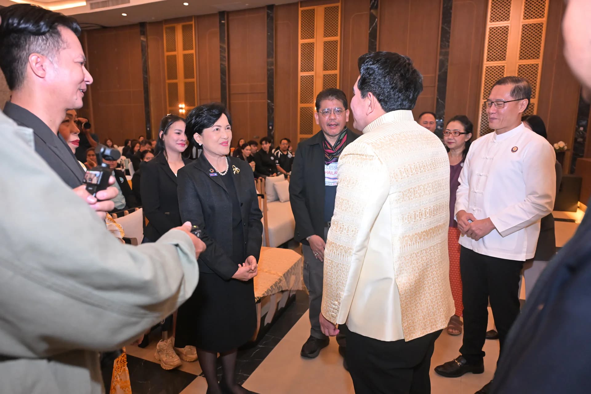 รูปภาพแกลเลอรี