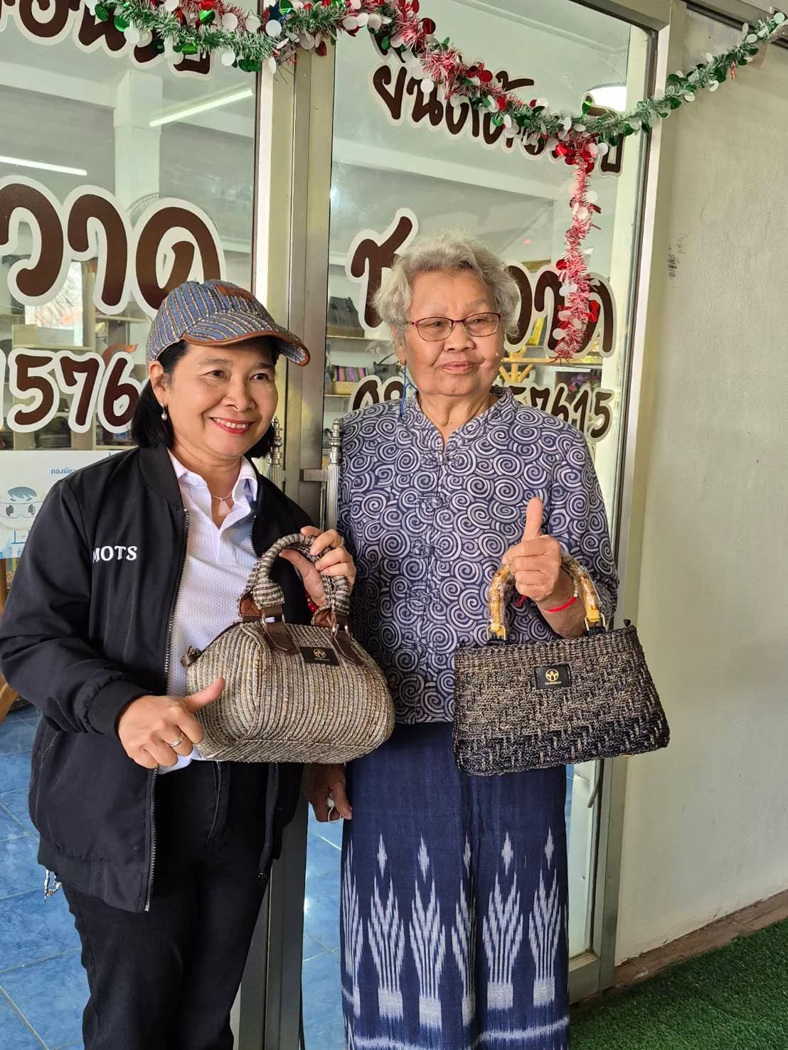 รูปภาพแกลเลอรี