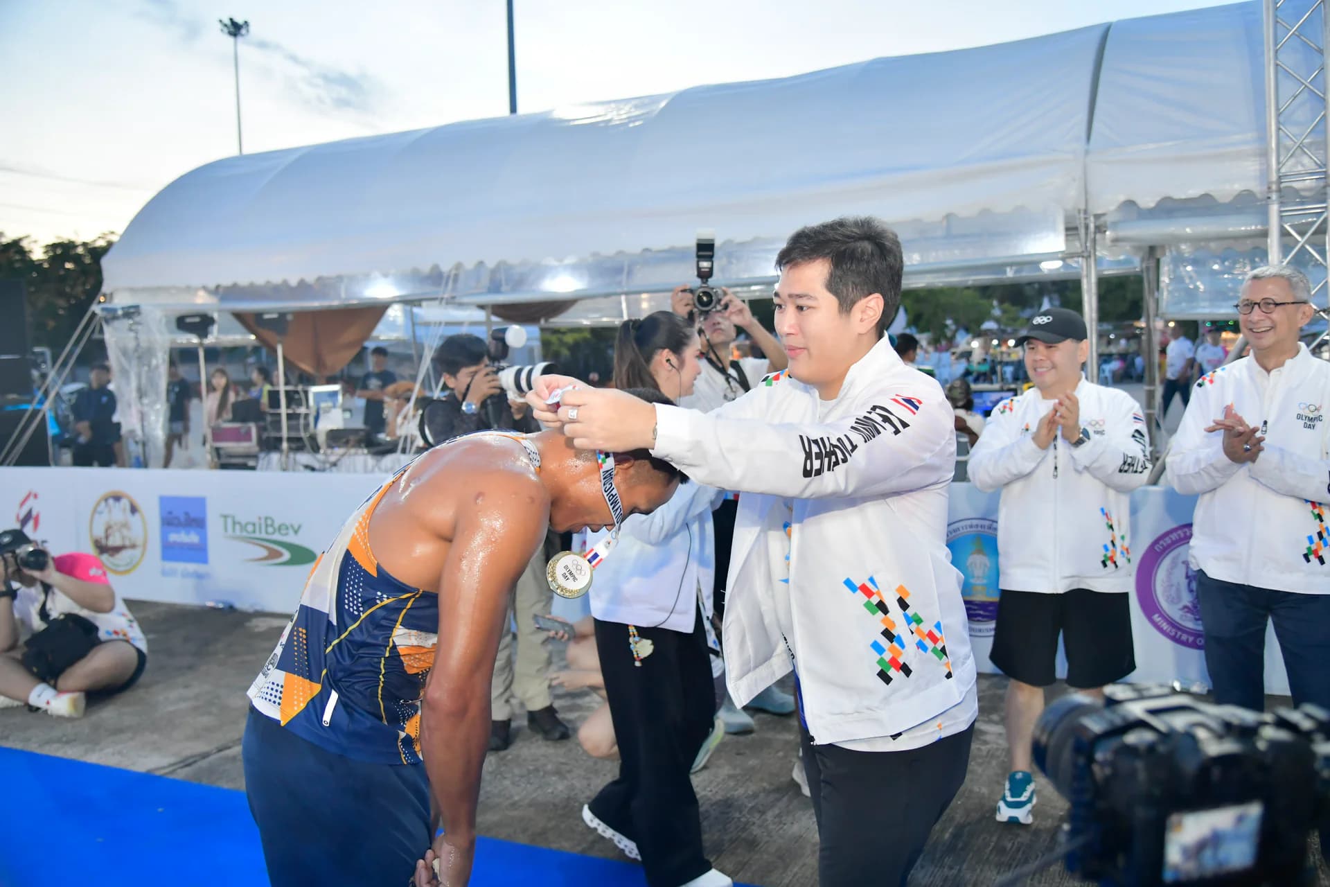 รูปภาพแกลเลอรี