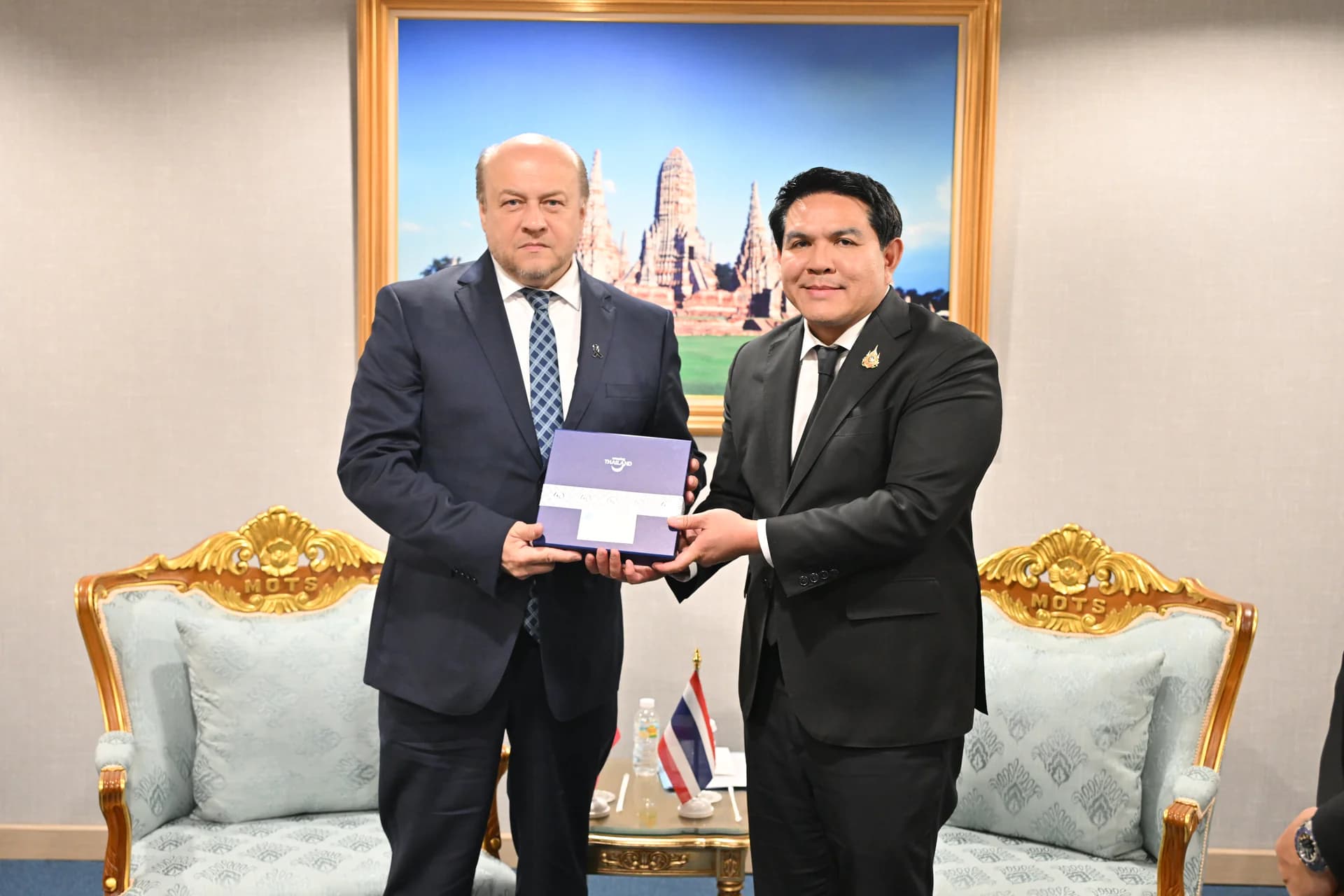 รูปภาพแกลเลอรี