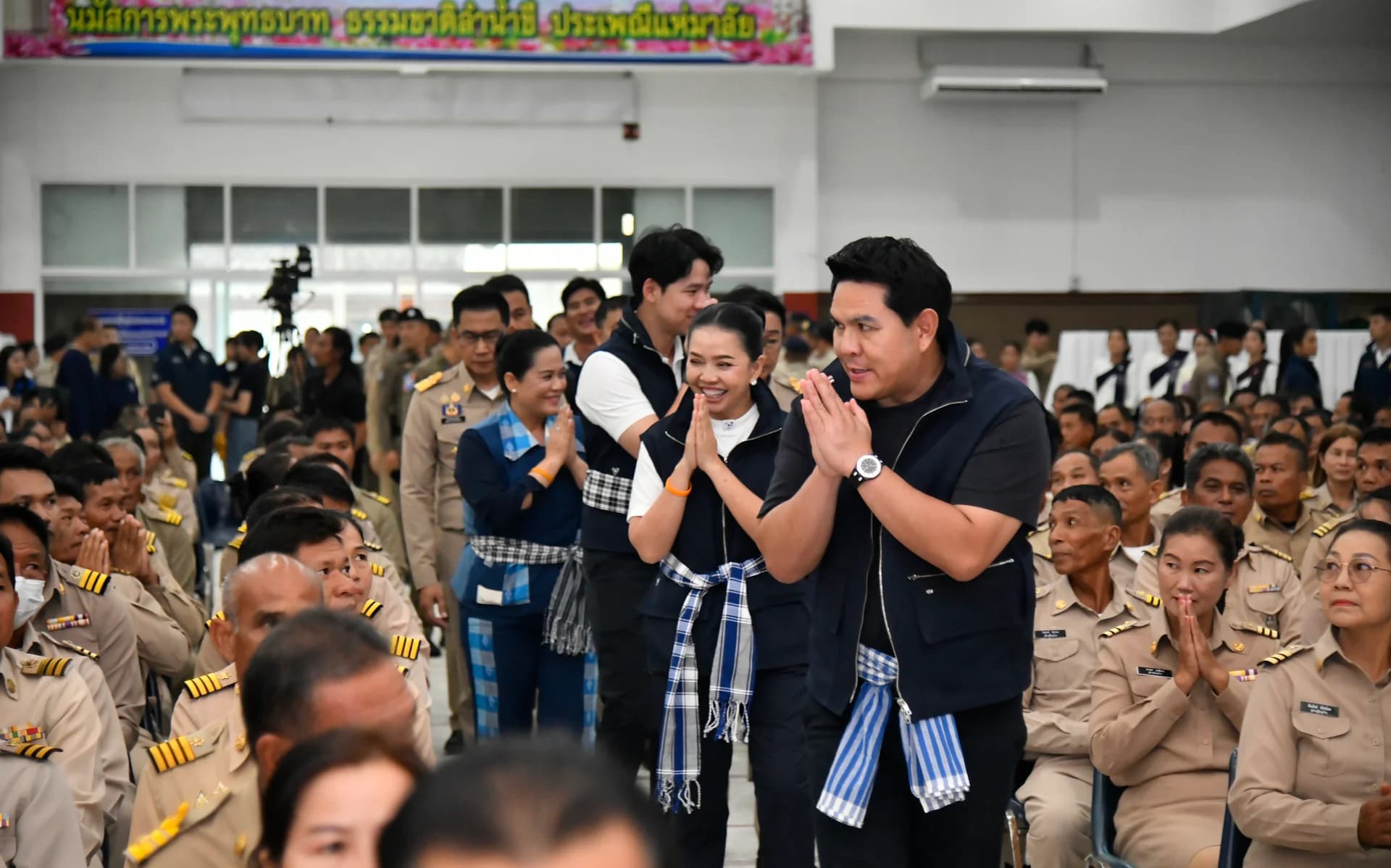 รูปภาพแกลเลอรี