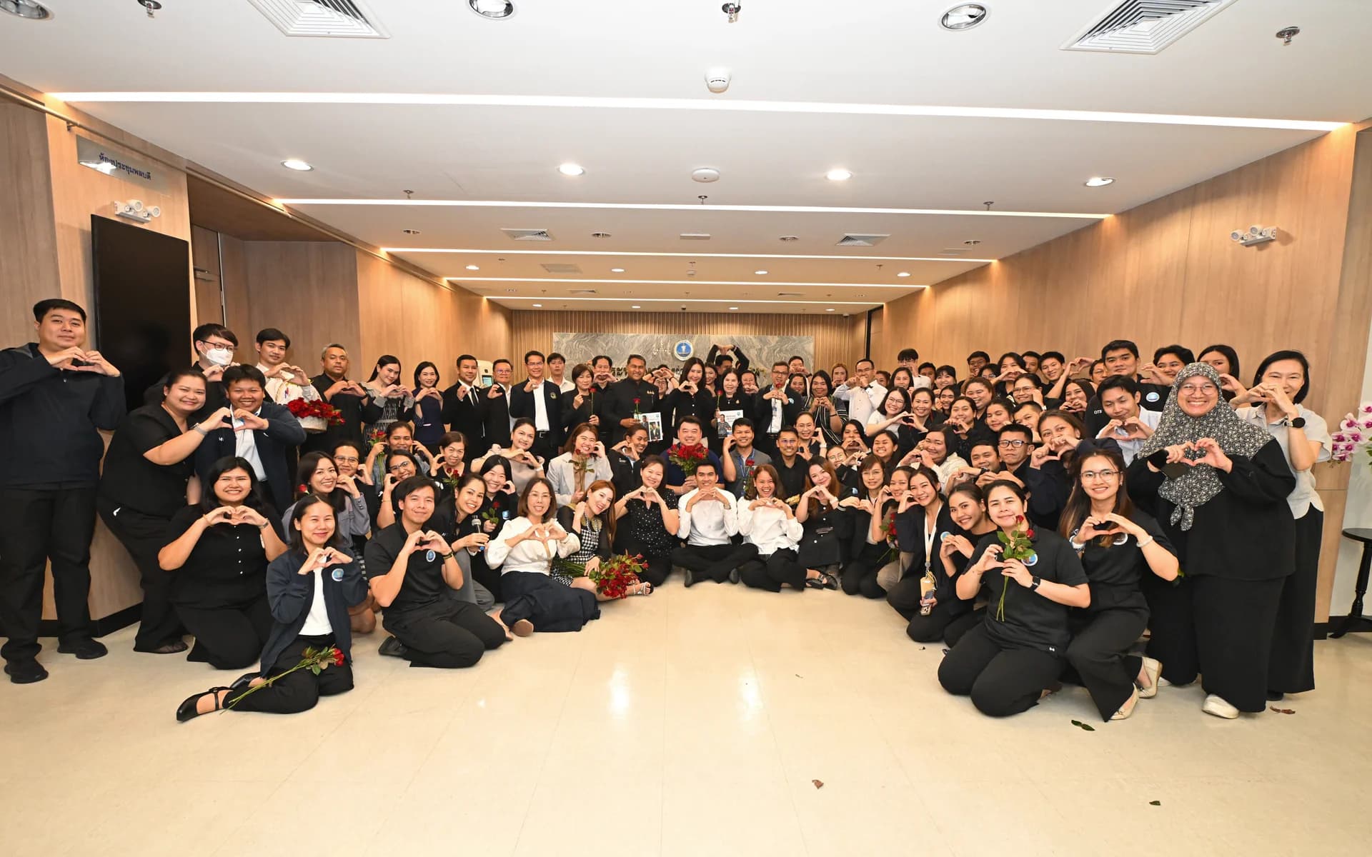 ปลัดกระทรวงฯ ร่วมแสดงมุทิตาจิตอำลาผู้เกษียณอายุราชการ อย่างอบอุ่น เชิดชูเกียรติผู้อยู่เบื้องหลังความสำเร็จของวงการท่องเที่ยวและกีฬา