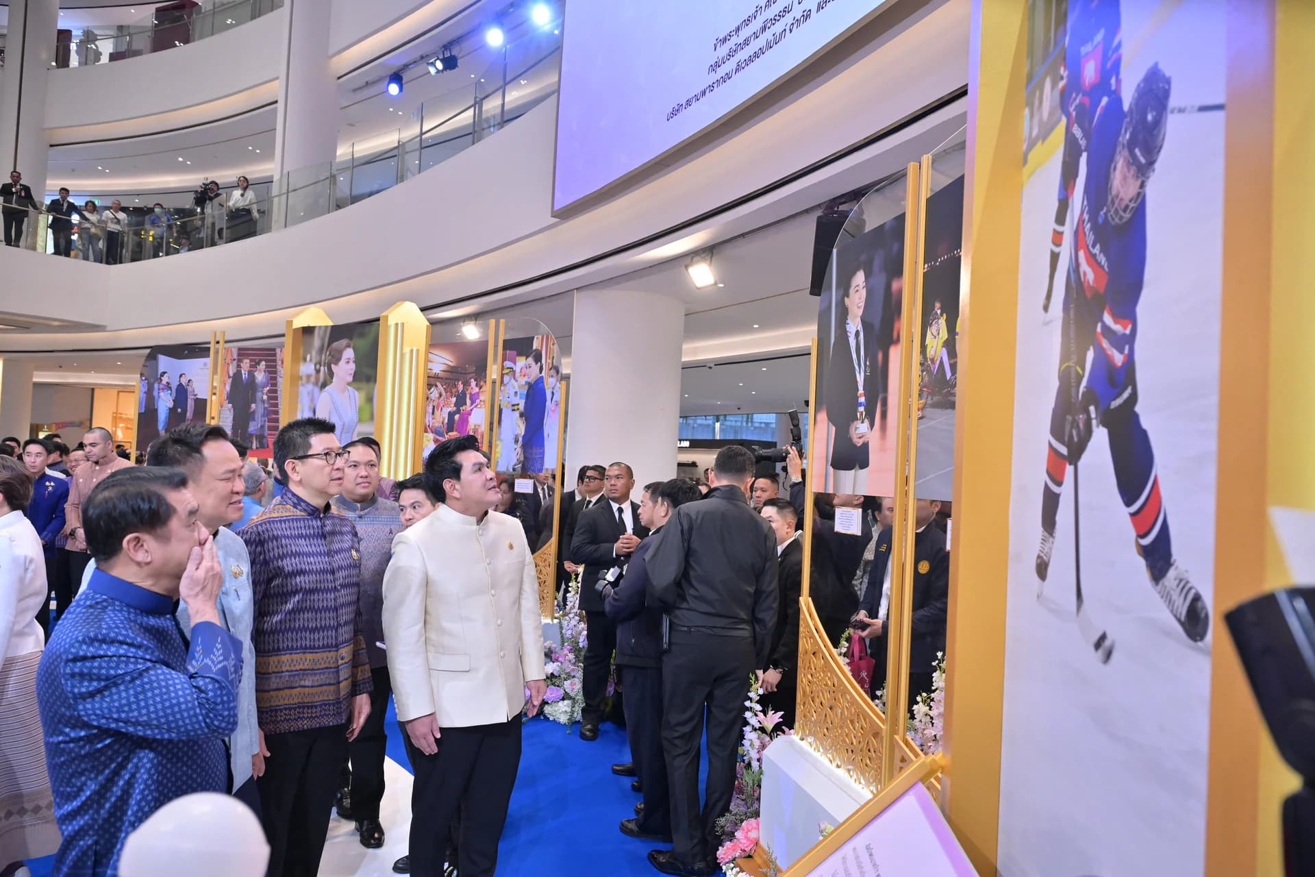 รูปภาพแกลเลอรี