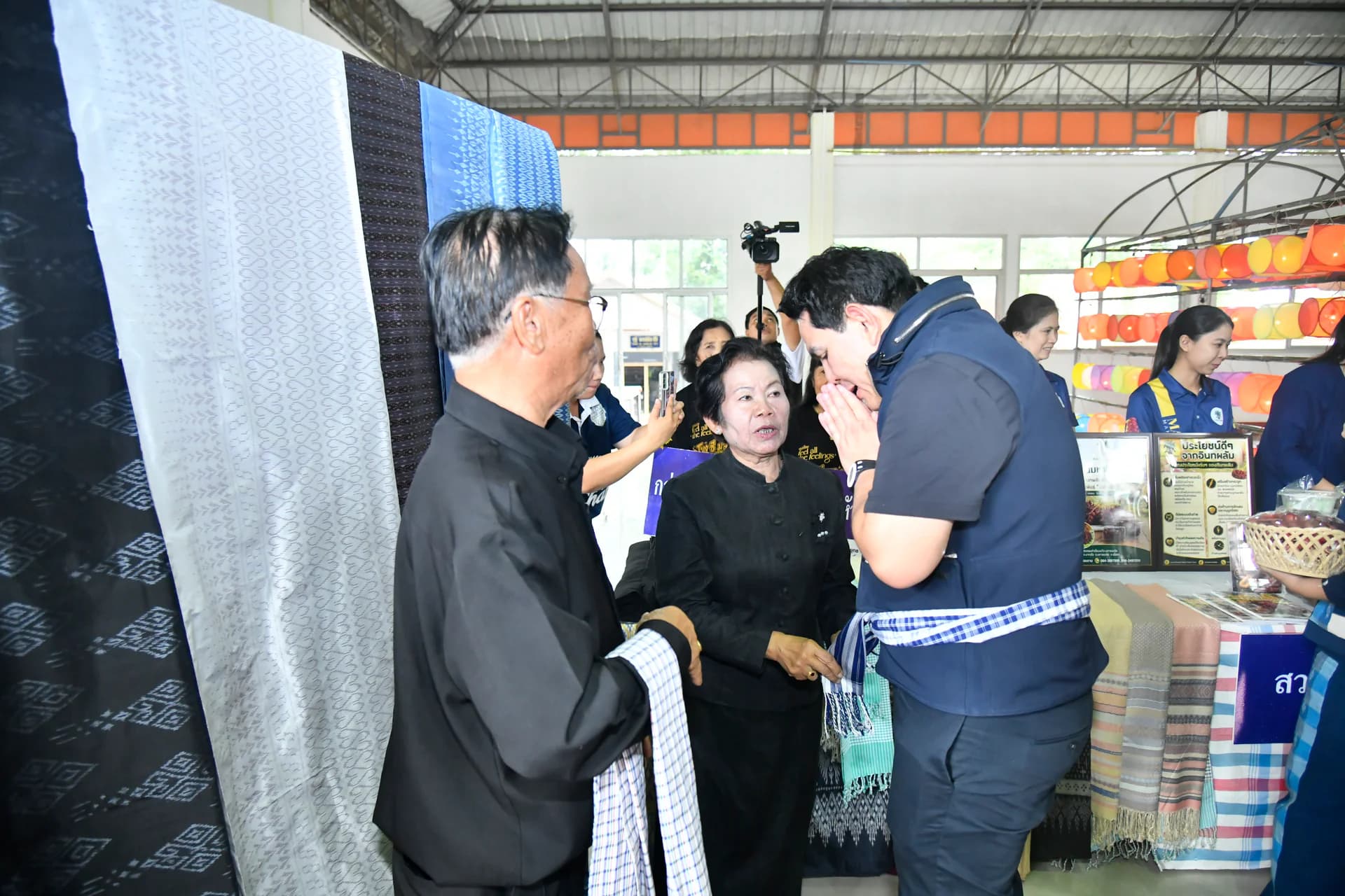 รูปภาพแกลเลอรี