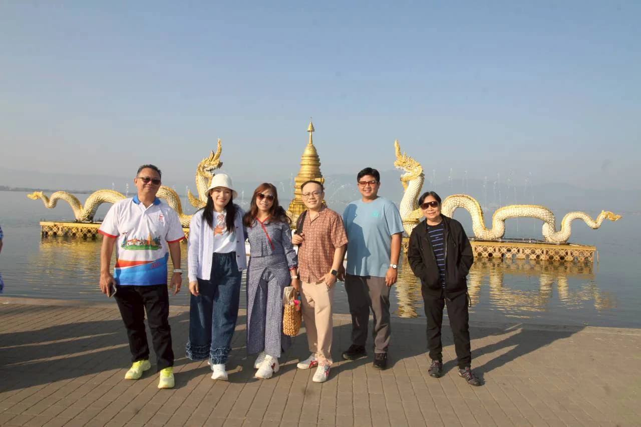 รูปภาพแกลเลอรี