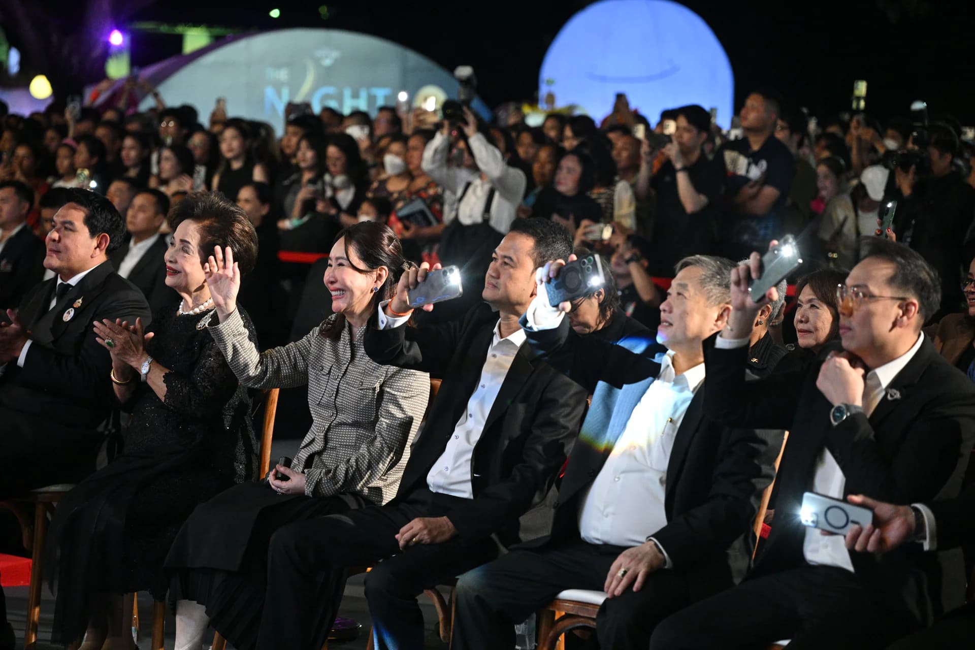 รูปภาพแกลเลอรี