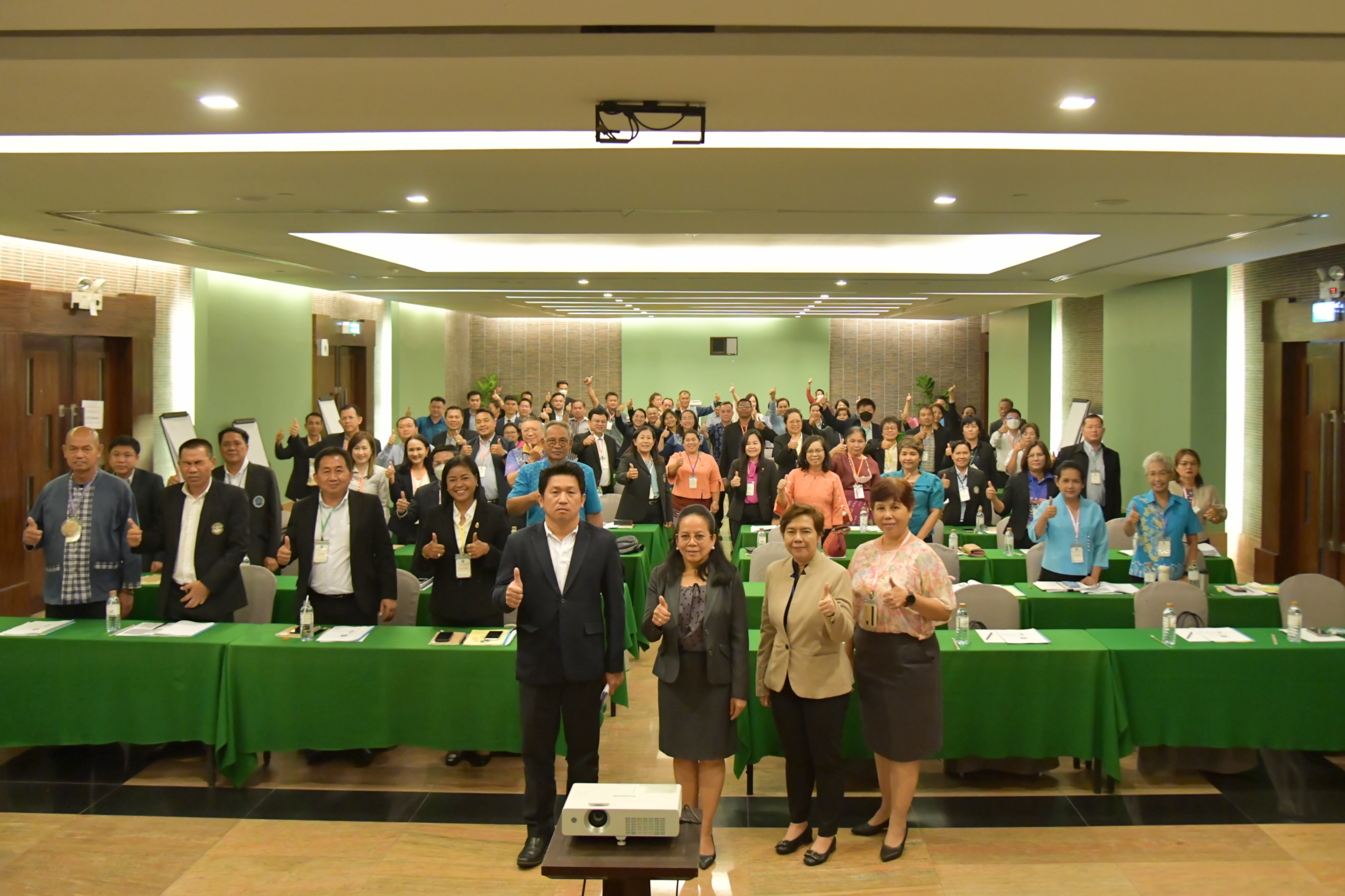 รองปลัดท่องเที่ยวและกีฬา เป็นวิทยากรโครงการพัฒนานักบริหารระดับสูงของสำนักงานปลัดกระทรวงการท่องเที่ยวและกีฬา ในหัวข้อ การบริหารงานการเงิน บัญชี พัสดุ สำหรับผู้บริหาร