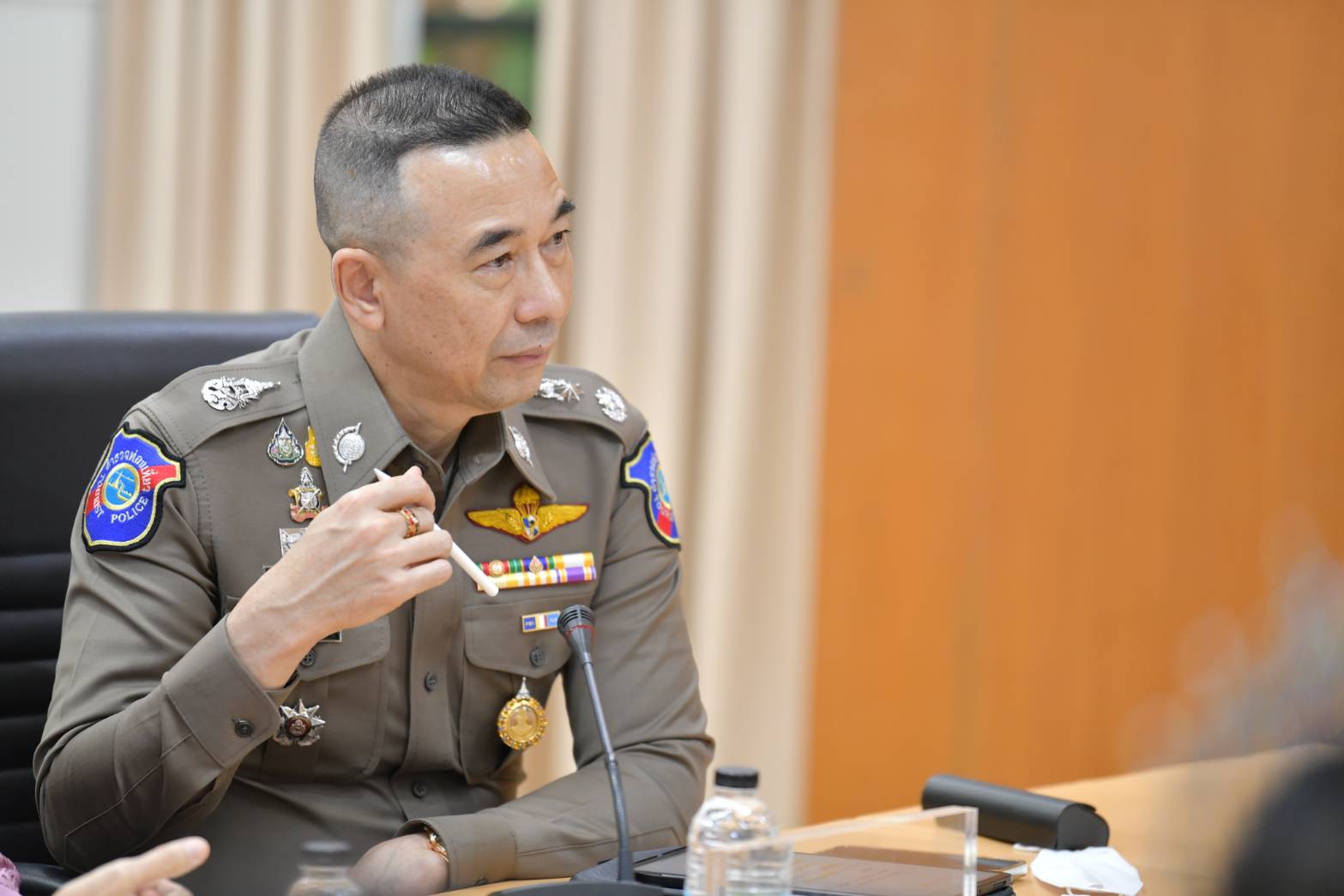 ปลัดท่องเที่ยวและกีฬารับฟังบทบาท กิจกรรม และความสามารถของทูตการท่องเที่ยวและทูตการกีฬา