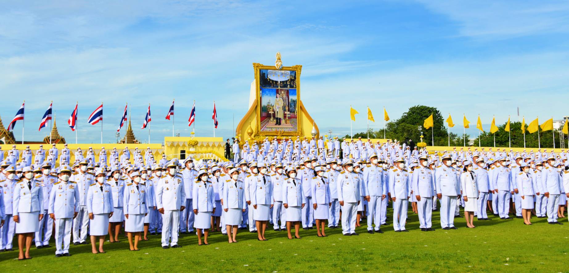 พิธีทำบุญตักบาตรถวายพระราชกุศลและร่วมพิธีถวายสัตย์ปฏิญาณเพื่อเป็นข้าราชการที่ดีและพลังของแผ่นดิน เนื่องในโอกาสวันเฉลิมพระชนมพรรษาพระบาทสมเด็จพระเจ้าอยู่หัว 28 กรกฎาคม 2566