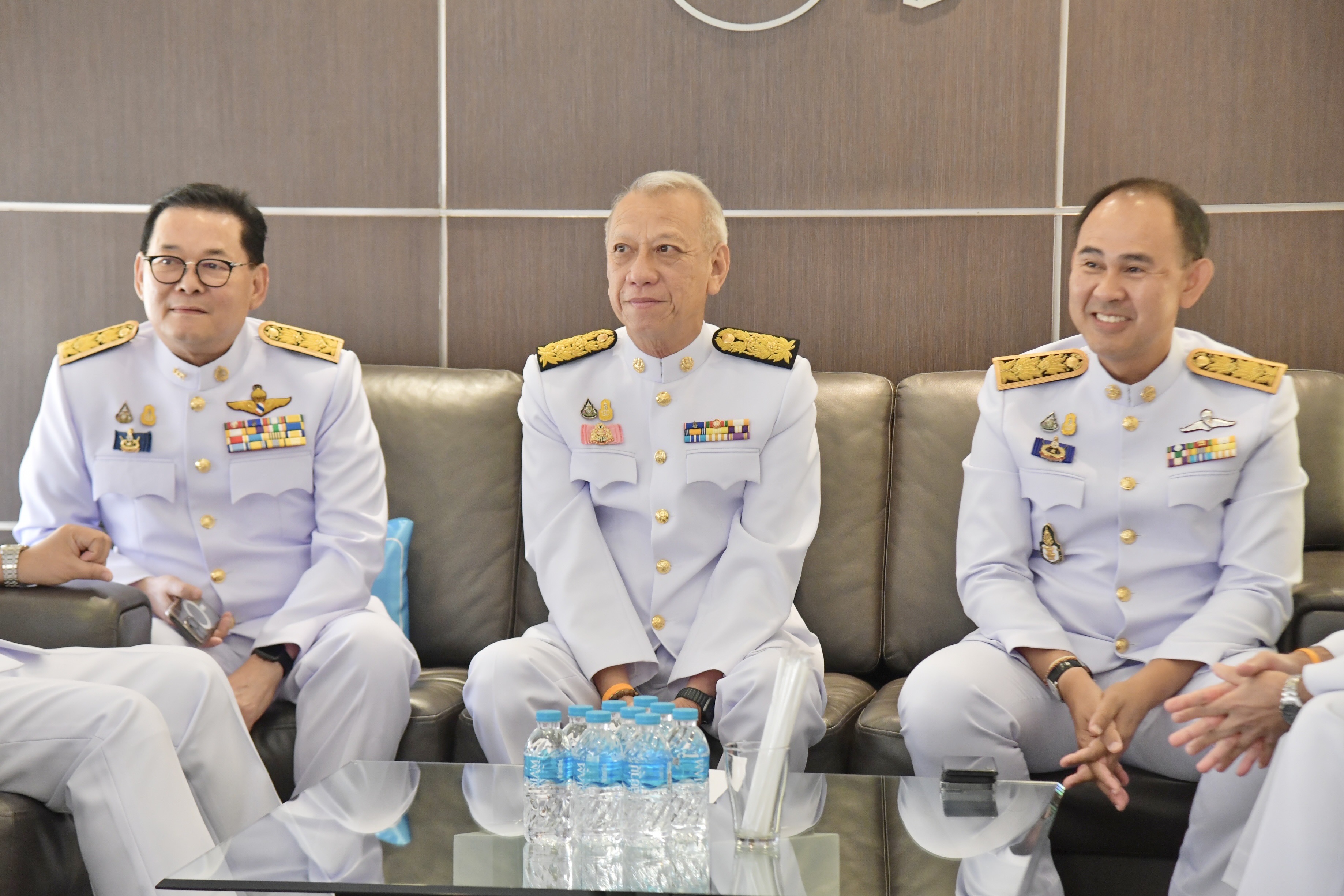 รมต พิพัฒน์ ร่วมบันทึกเทปโทรทัศน์ กล่าวอาศิรวาทถวายพระพรเนื่องในโอกาสวันเฉลิมพระชนมพรรษาสมเด็จพระนางเจ้าสิริกิติ์ พระบรมราชินีนาถ พระบรมราชชนนีพันปีหลวง 12 สิงหาคม 2566