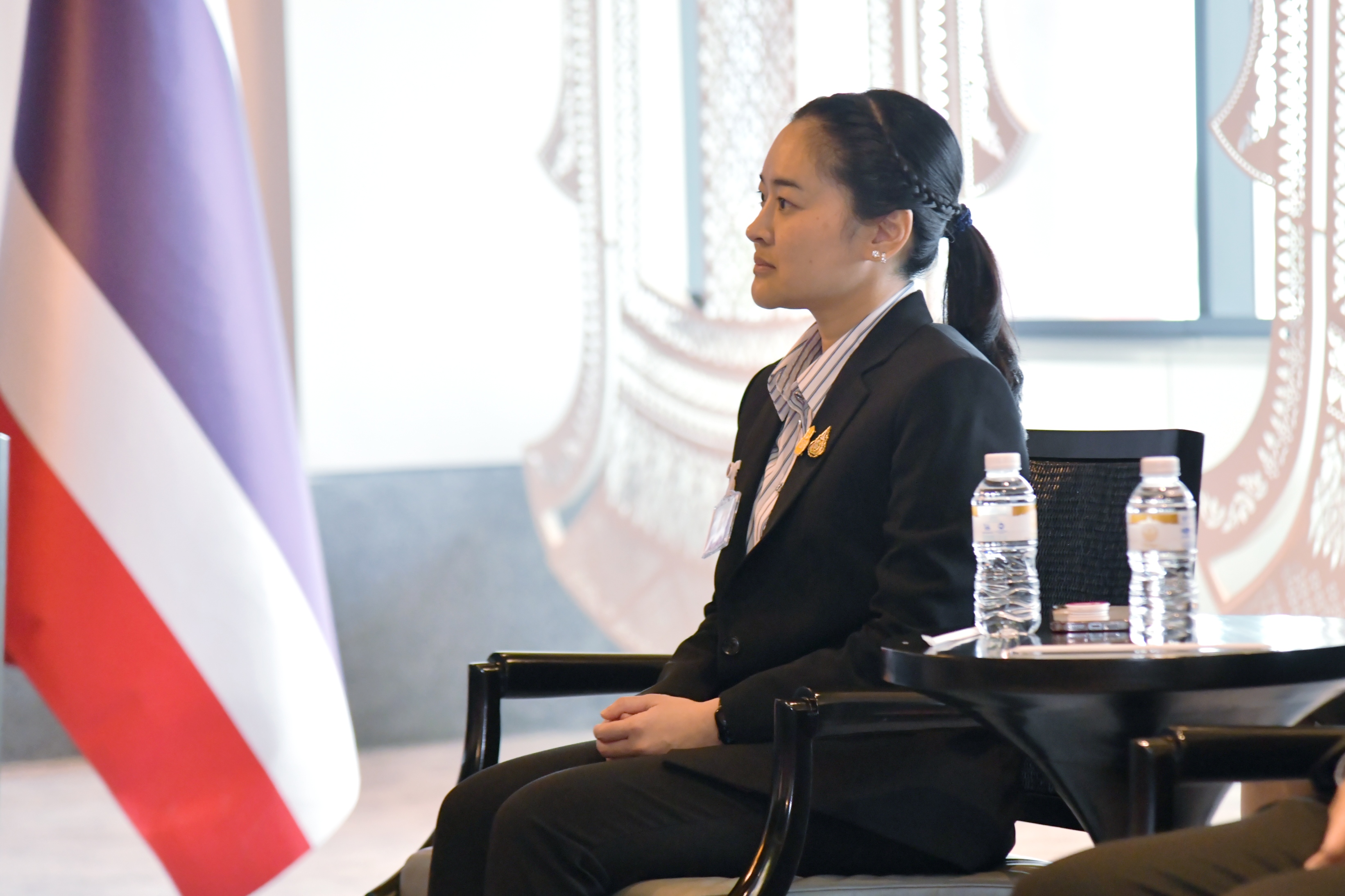 นายกรัฐมนตรีให้กำลังใจนักกีฬาวอลเลย์บอลหญิงทีมชาติไทย หวังให้ผ่านรอบคัดเลือก เข้าแข่งขันกีฬาโอลิมปิก 2024 โดยรัฐบาลพร้อมสนับสนุนเต็มที่