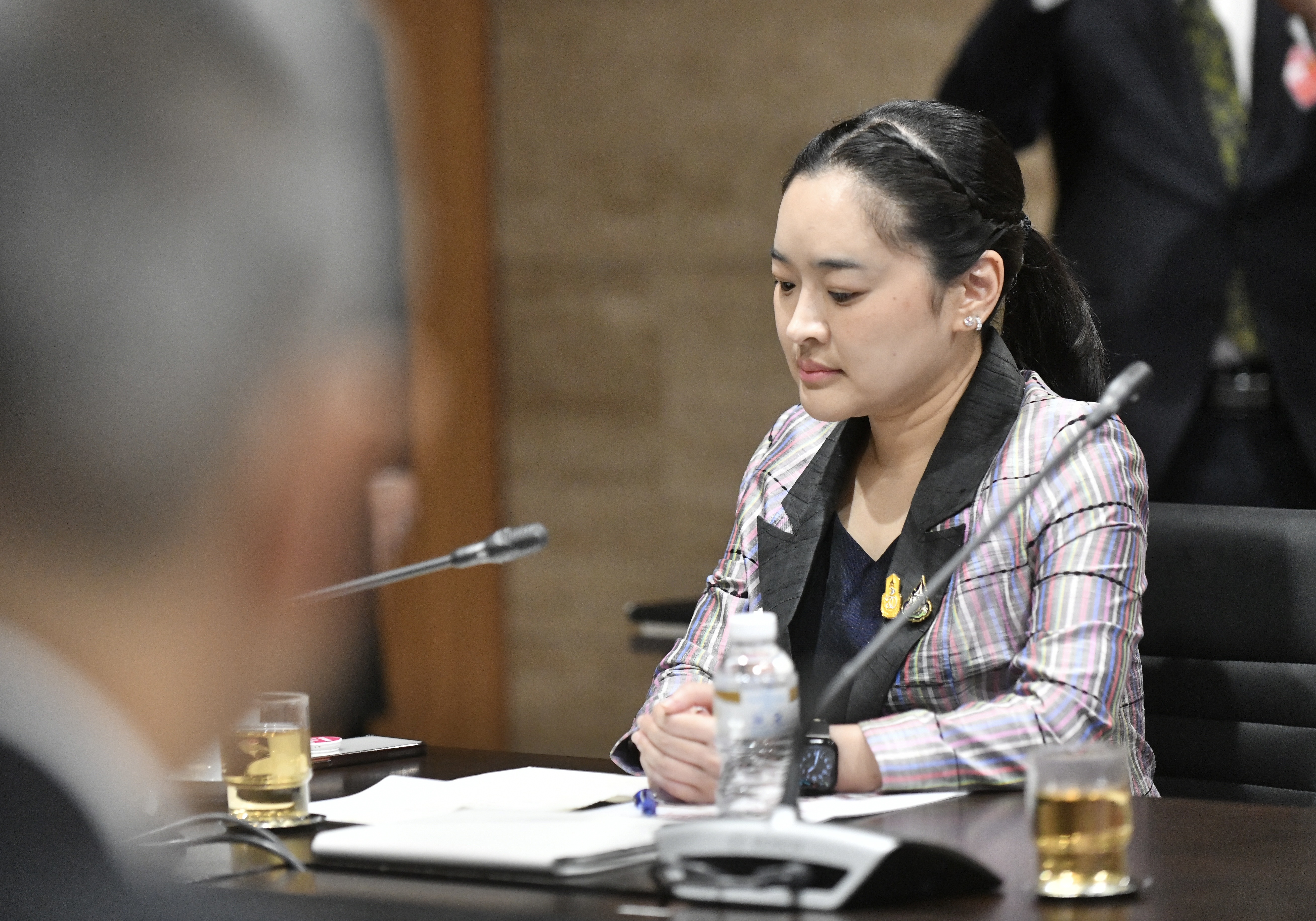 นายกรัฐมนตรีเป็นประธานการประชุมร่วมกับรัฐมนตรีว่าการกระทรวงการท่องเที่ยวและกีฬา เตรียมการรองรับนักท่องเที่ยว