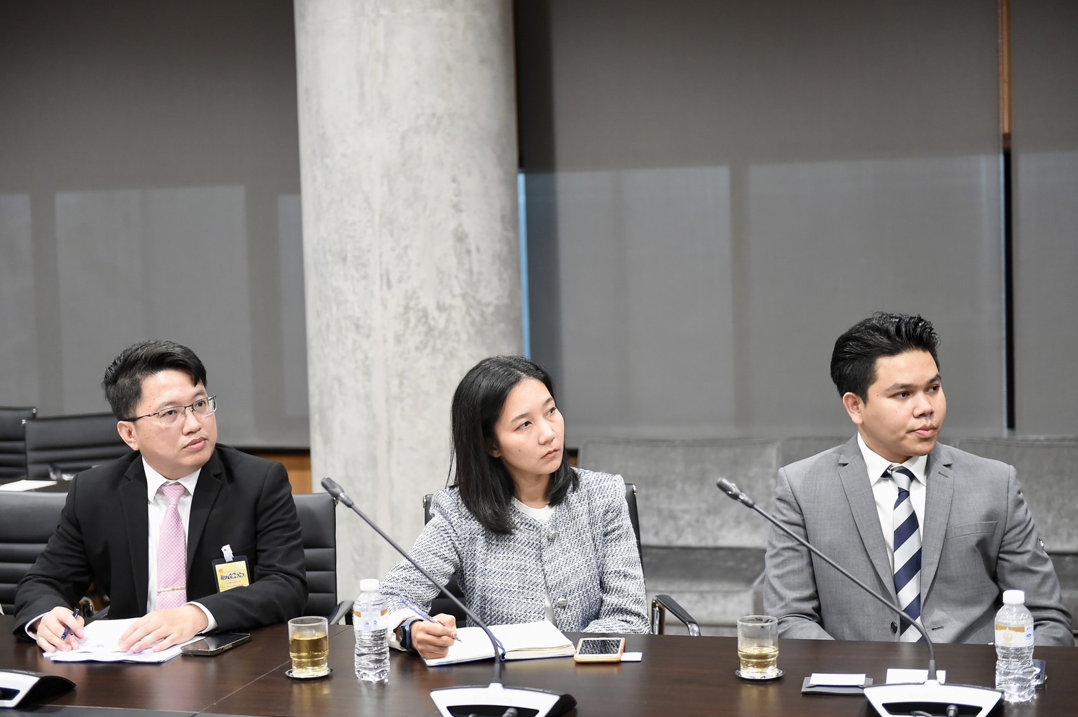 นายกรัฐมนตรีเป็นประธานการประชุมร่วมกับรัฐมนตรีว่าการกระทรวงการท่องเที่ยวและกีฬา เตรียมการรองรับนักท่องเที่ยว