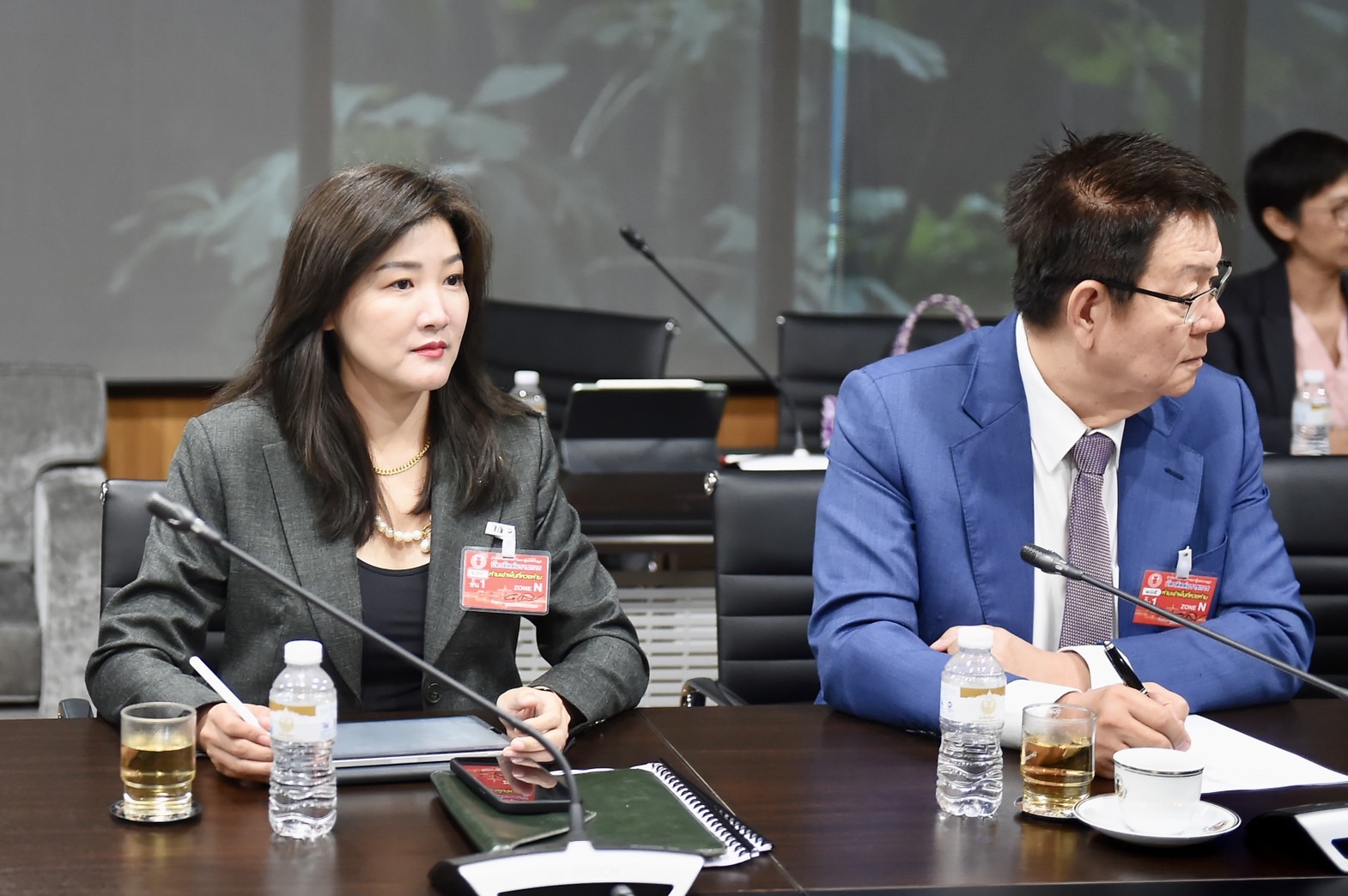 นายกรัฐมนตรีเป็นประธานการประชุมร่วมกับรัฐมนตรีว่าการกระทรวงการท่องเที่ยวและกีฬา เตรียมการรองรับนักท่องเที่ยว
