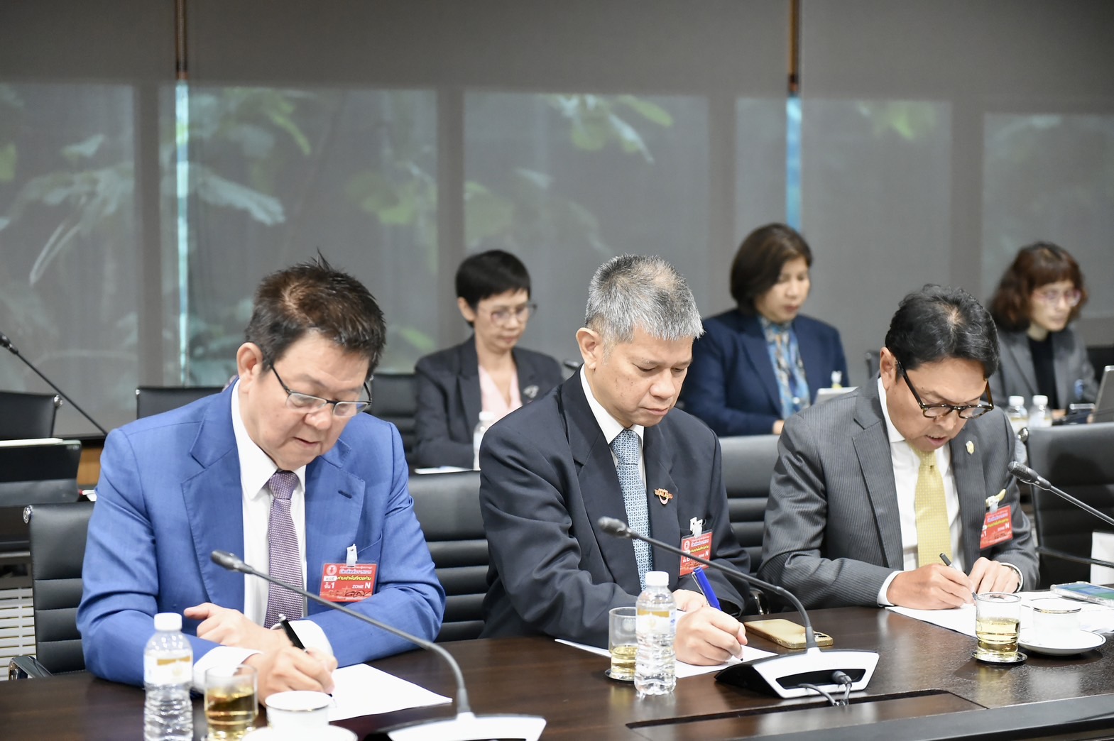 นายกรัฐมนตรีเป็นประธานการประชุมร่วมกับรัฐมนตรีว่าการกระทรวงการท่องเที่ยวและกีฬา เตรียมการรองรับนักท่องเที่ยว