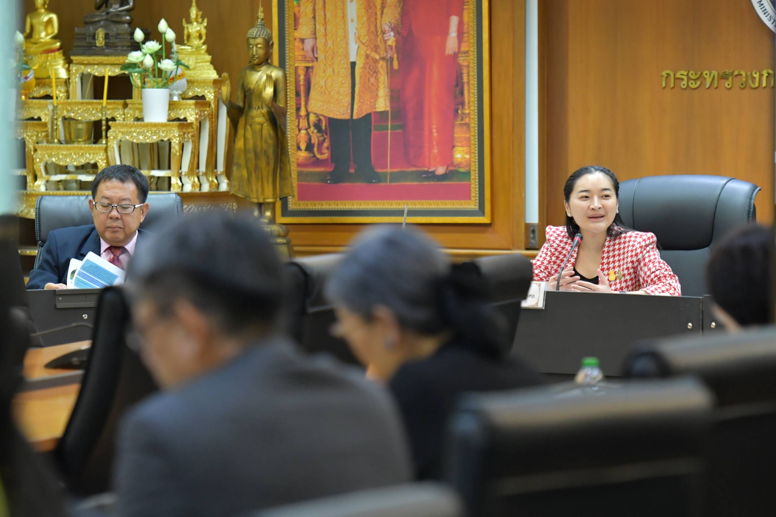 นางสาวสุดาวรรณ หวังศุภกิจโกศล รัฐมนตรีว่าการกระทรวงการท่องเที่ยวและกีฬา เป็นประธานการประชุมนำเสนอภารกิจ แผนงาน และโครงการของหน่วยงานในสังกัดกระทรวงการท่องเที่ยวและกีฬา