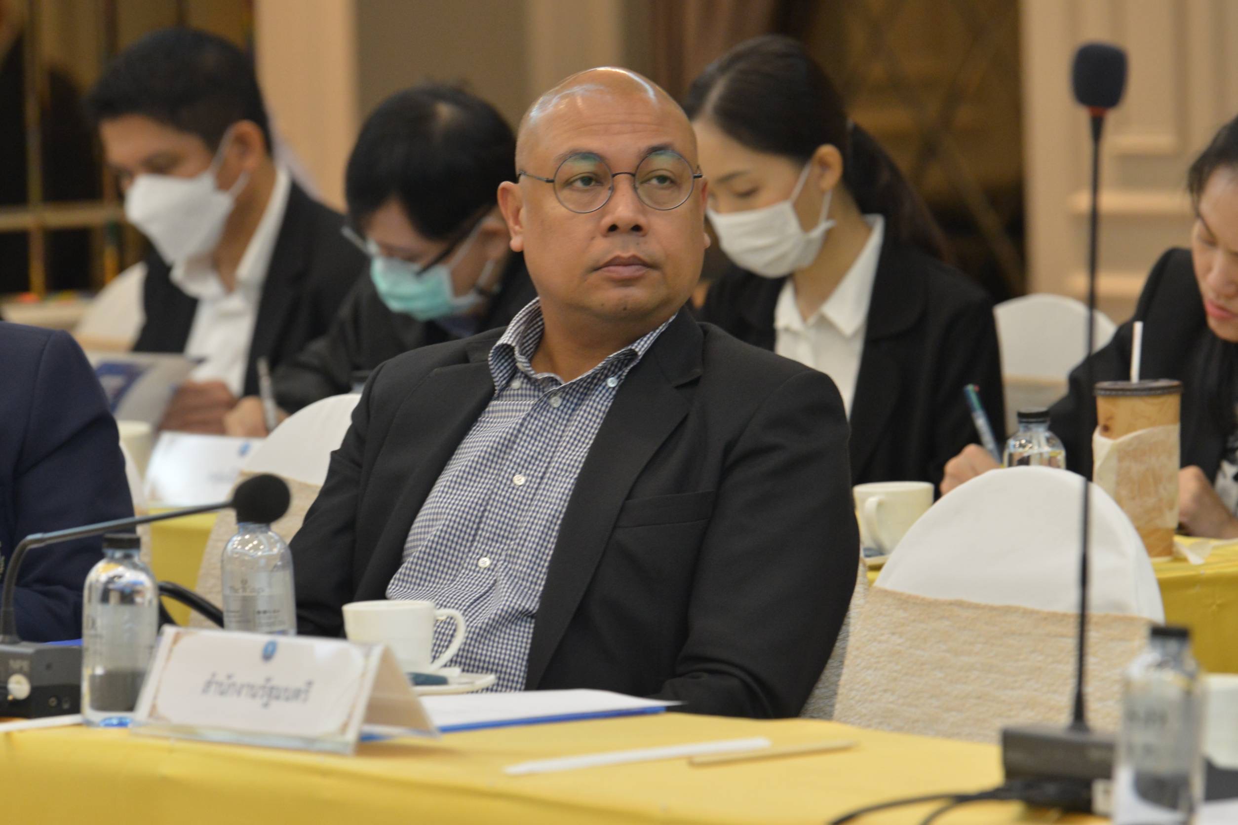 การประชุมคณะกรรมการตรวจสอบและประเมินผลประจำกระทรวงการท่องเที่ยวและกีฬา (ค.ต.ป.กก.) ร่วมกับผู้บริหารของกระทรวงการท่องเที่ยวและกีฬา