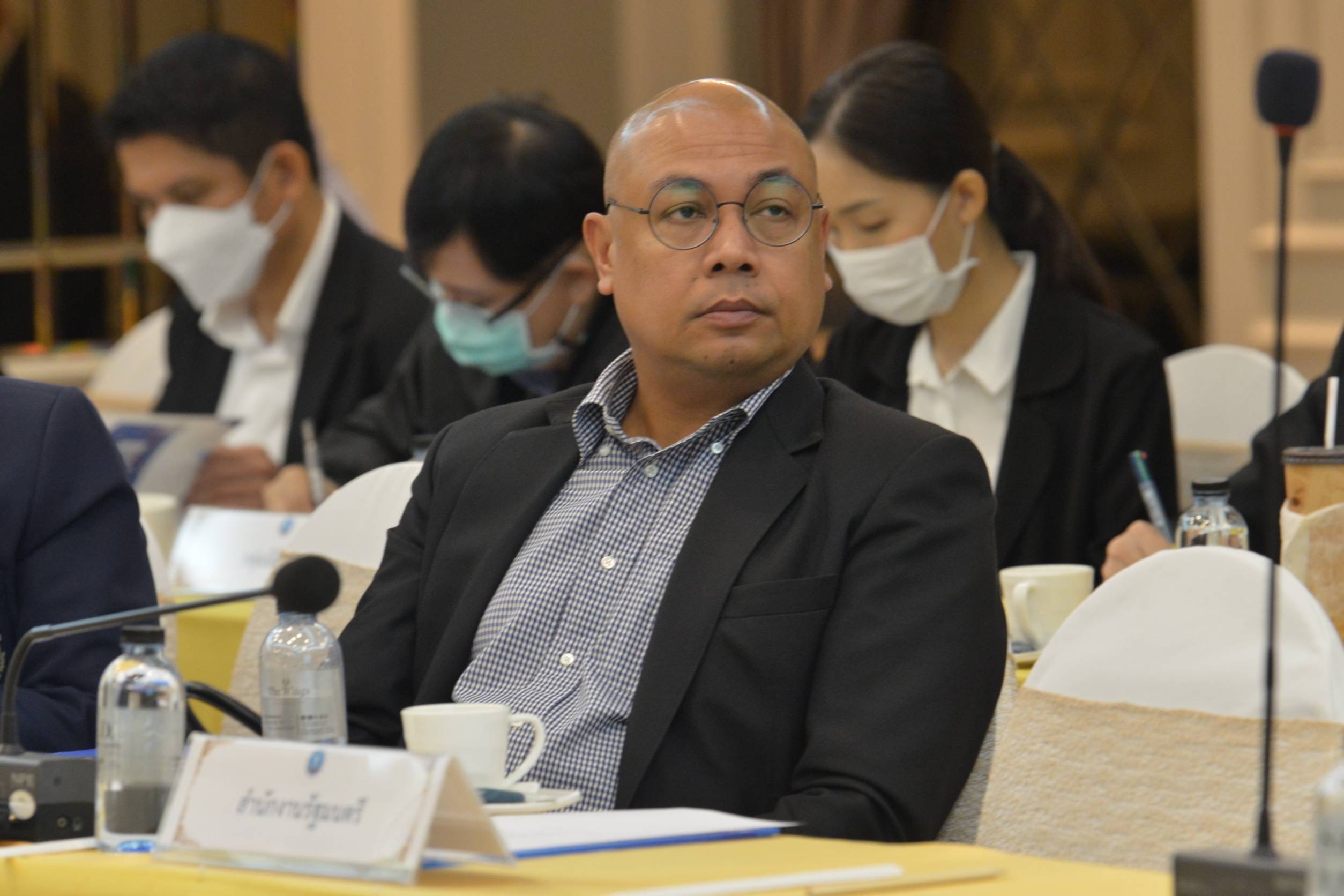 การประชุมคณะกรรมการตรวจสอบและประเมินผลประจำกระทรวงการท่องเที่ยวและกีฬา (ค.ต.ป.กก.) ร่วมกับผู้บริหารของกระทรวงการท่องเที่ยวและกีฬา