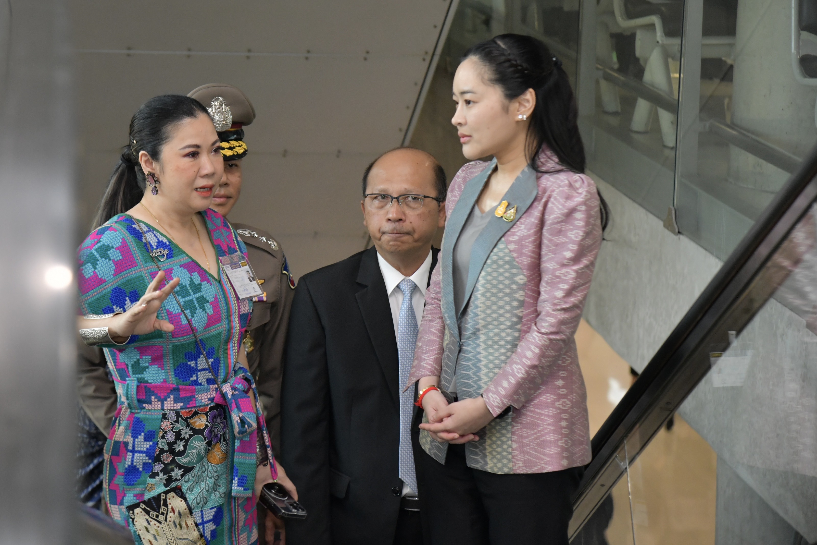 ททท. จัดพิธีต้อนรับนักท่องเที่ยวจากสาธารณรัฐประชาชนจีนและคาซัคสถาน ตามมาตรการยกเว้นการตรวจลงตรา (VISA Exemption) ณ 4 ท่าอากาศยานนานาชาติ