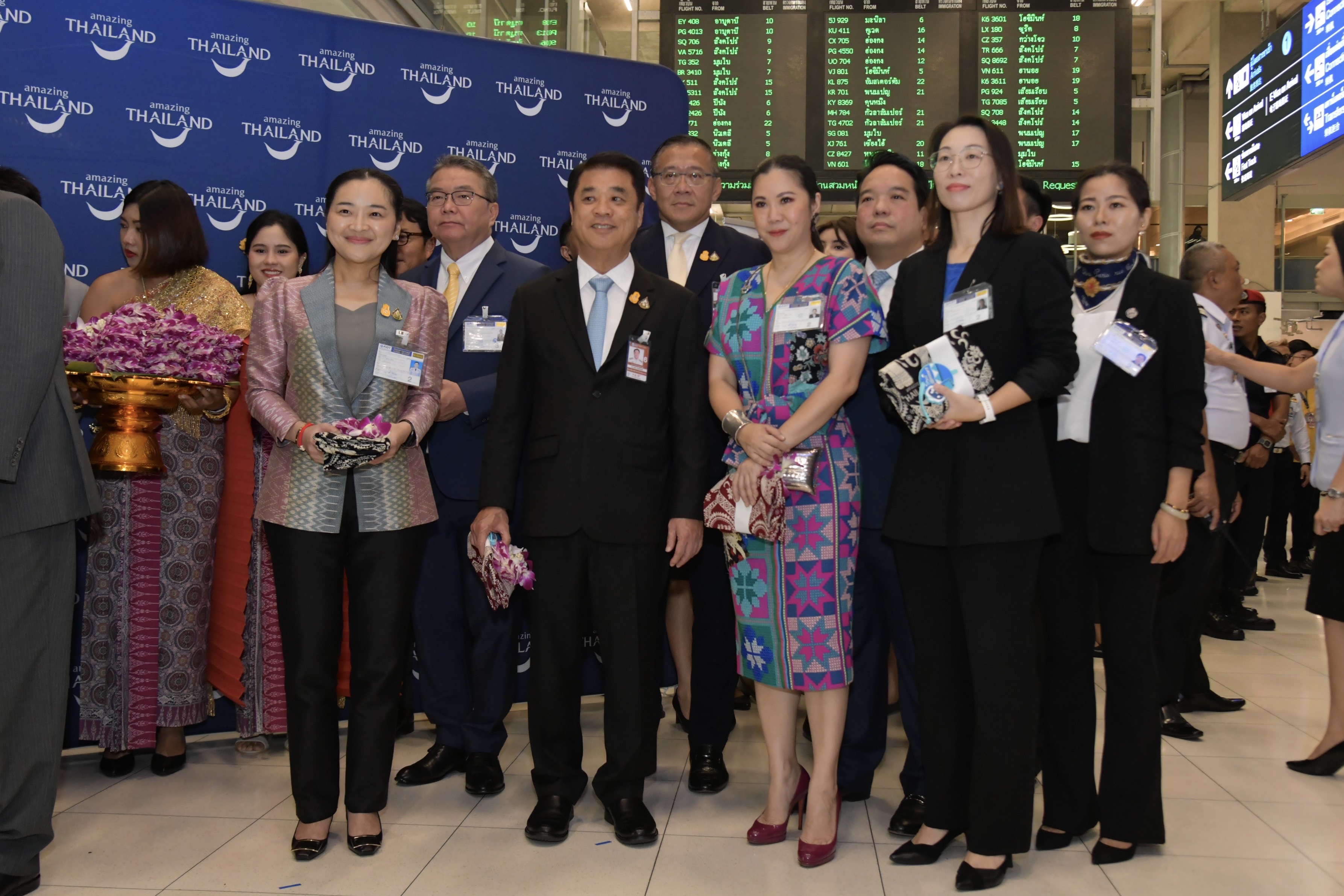 ททท. จัดพิธีต้อนรับนักท่องเที่ยวจากสาธารณรัฐประชาชนจีนและคาซัคสถาน ตามมาตรการยกเว้นการตรวจลงตรา (VISA Exemption) ณ 4 ท่าอากาศยานนานาชาติ