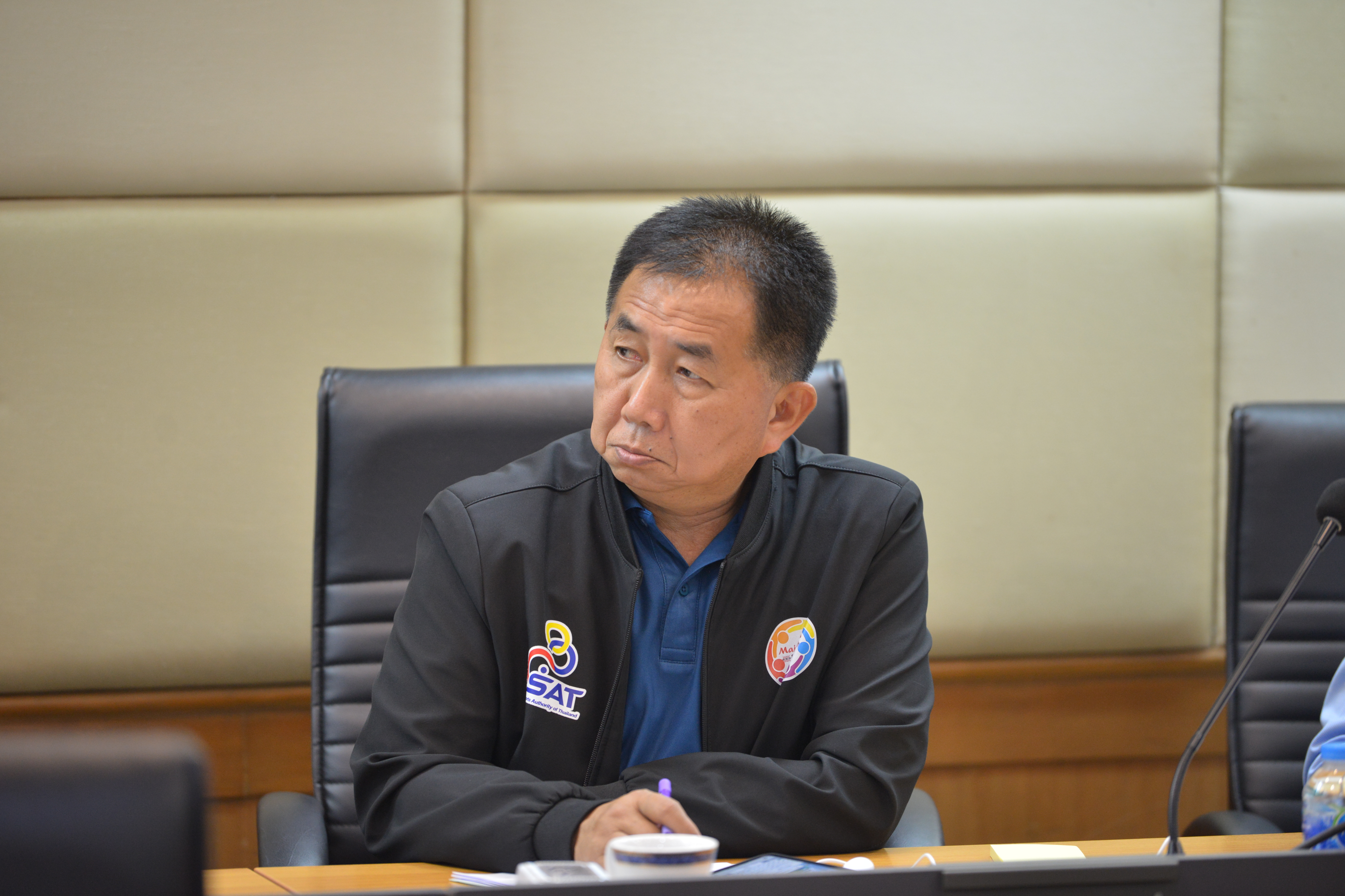 รองปลัดกระทรวงการท่องเที่ยวและกีฬา เป็นประธานการประชุมหารือการจัดงานพิธีถวายผ้าพระกฐินพระราชทาน ประจำปี 2566 ณ ศาลาโรงธรรม วัดท่าโพธิ์ วรวิหาร (พระอารามหลวง) ตำบลท่าวัง อำเภอเมืองนครศรีธรรมราช จังหวัดนครศรีธรรมราช 