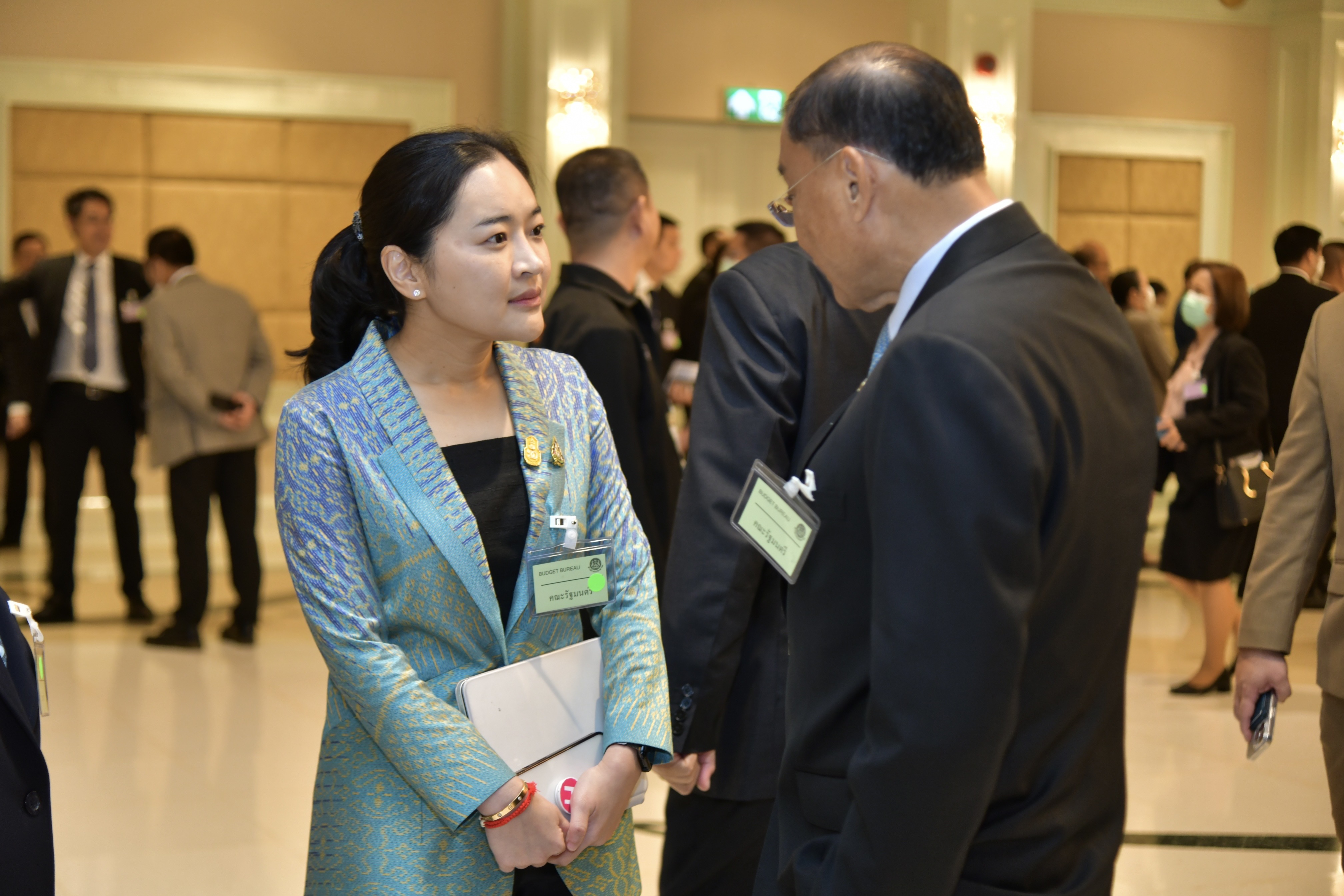 รัฐมนตรีว่าการกระทรวงการท่องเที่ยวและกีฬา พร้อมด้วยปลัดกระทรวงการท่องเที่ยวและกีฬา ร่วมพิธีเปิดการประชุมสัมมนาการมอบนโยบายและแนวทางการจัดทำงบประมาณรายจ่ายประจำปีงบประมาณ พ.ศ. 2567