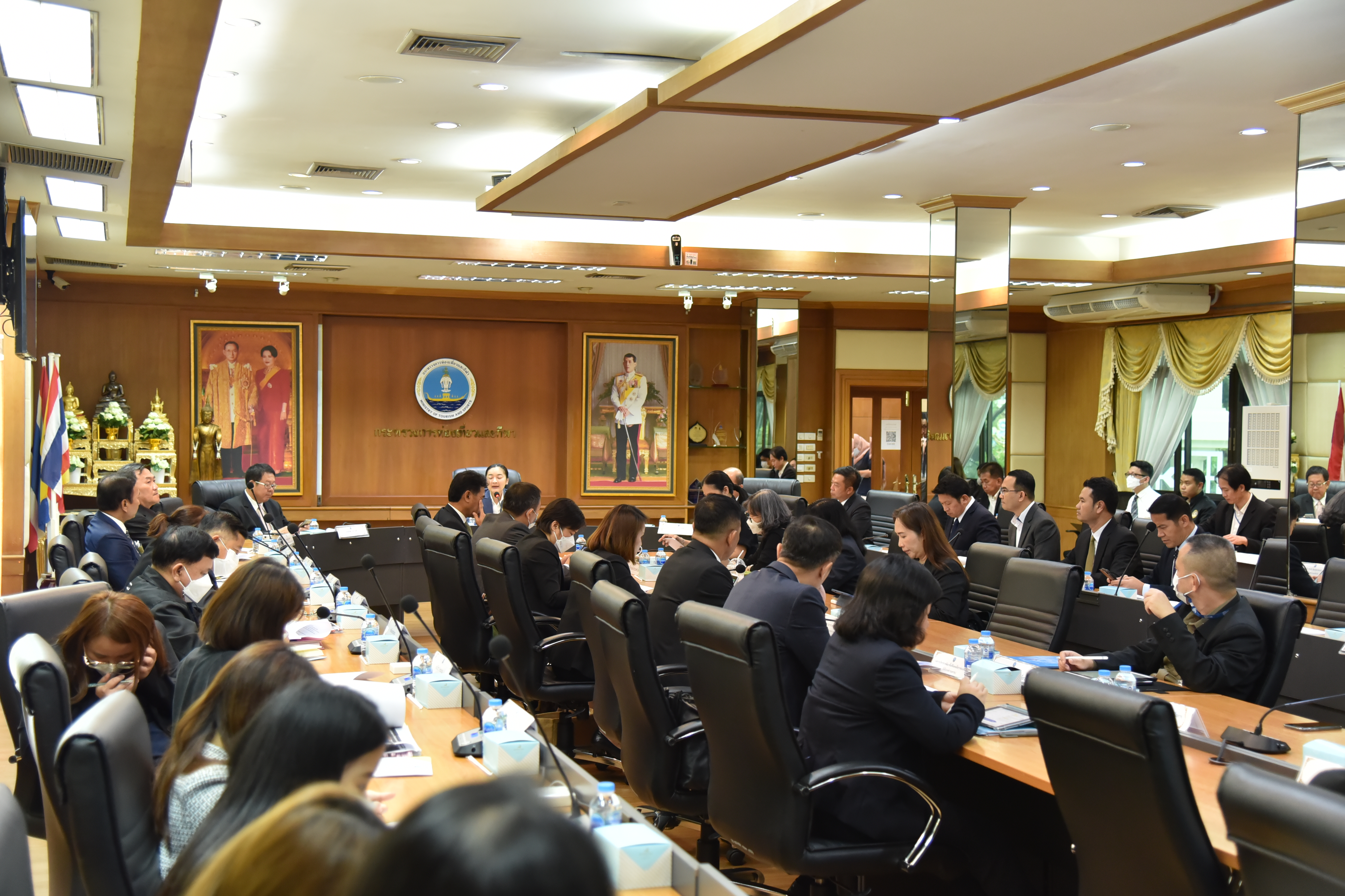 การประชุมมอบนโยบาย จุดเน้น ของกระทรวงการท่องเที่ยวและกีฬา ในการจัดทำคำของบประมาณรายจ่ายประจำปีงบประมาณ พ.ศ. 2567