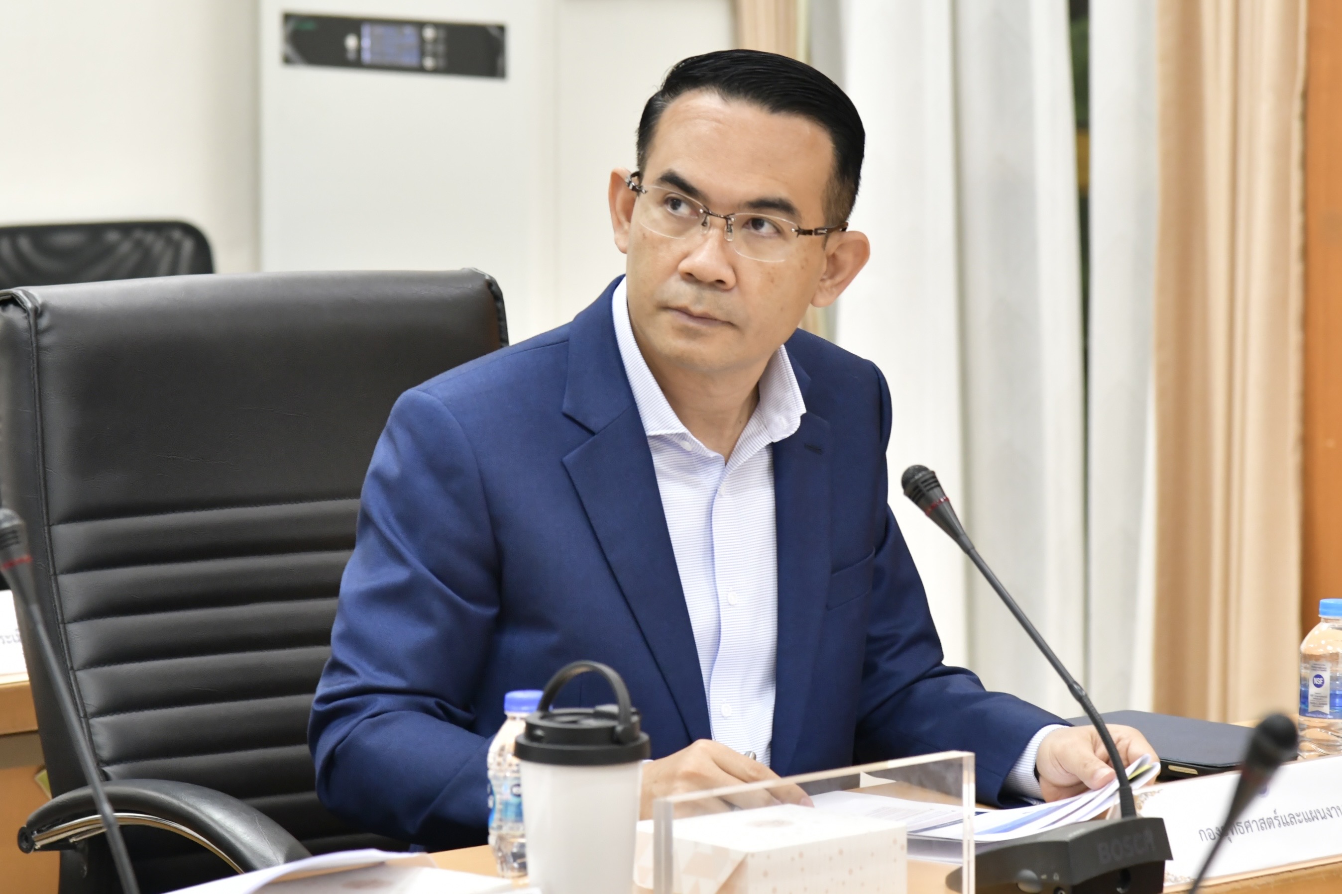 ประชุมคณะทำงานขับเคลื่อน วิเคราะห์ ติดตามและประเมินผลกระทบทางเศรษฐกิจและสังคมโครงการภายใต้แผนงานบูรณาการสร้างรายได้จากการท่องเที่ยว ครั้งที่ 1/2566