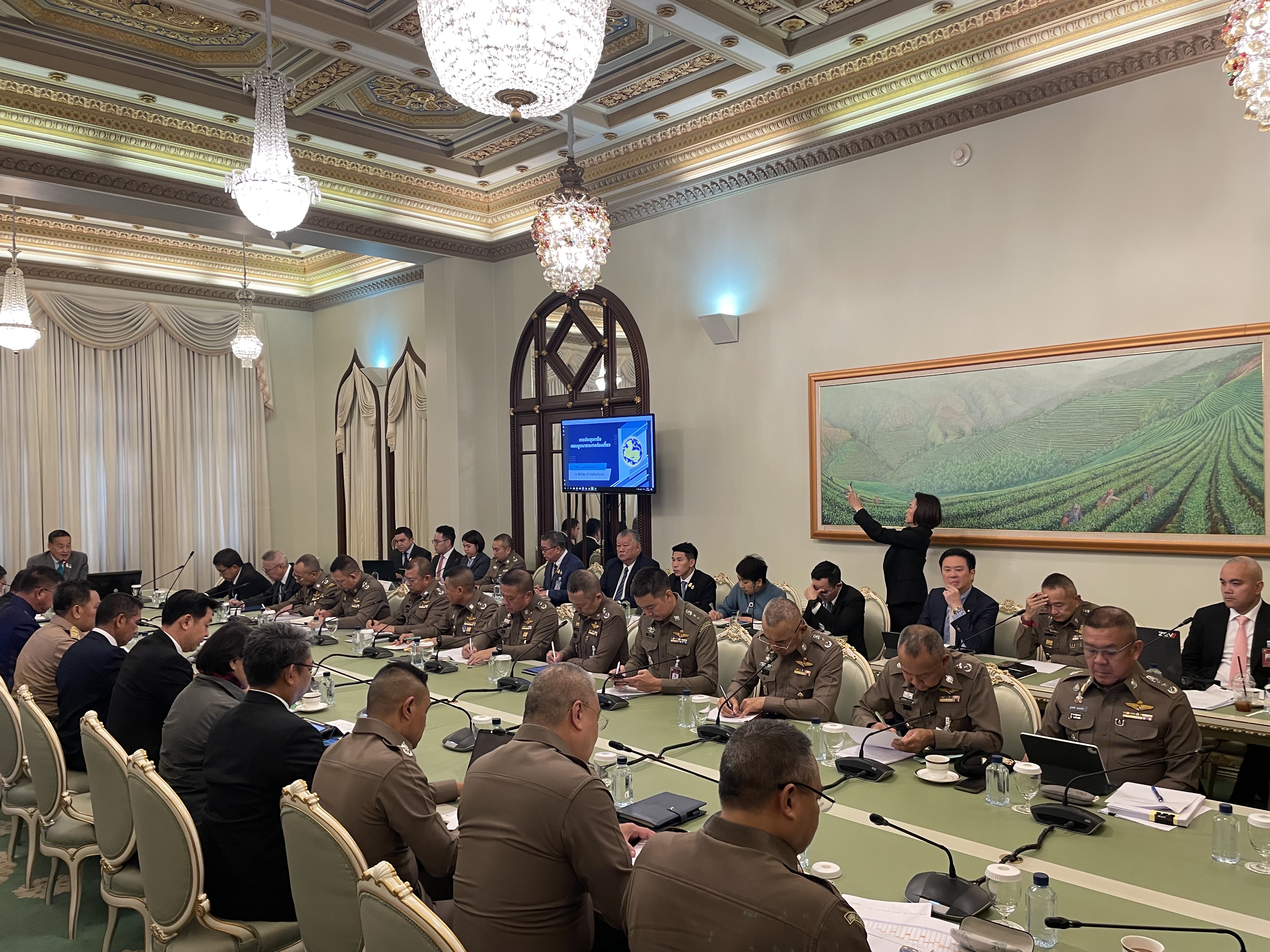 นายกรัฐมนตรี ประชุมหารือแผนบูรณาการการท่องเที่ยว