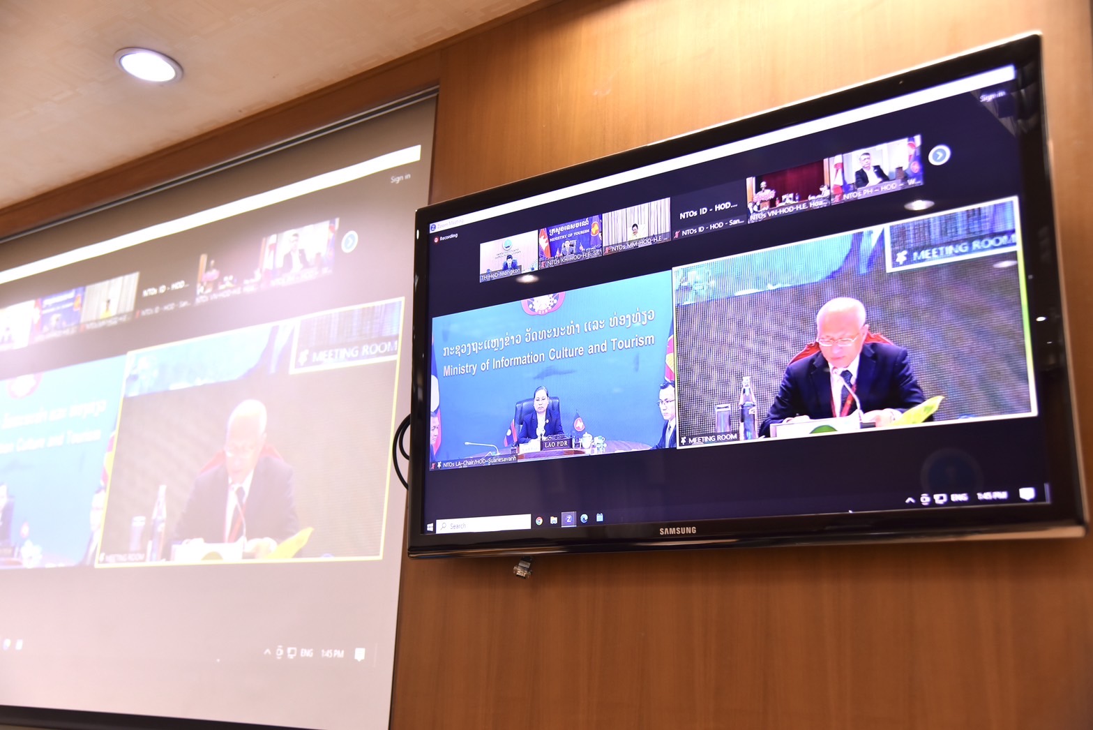 การประชุมข้ามสาขารัฐมนตรีท่องเที่ยวอาเซียนและรัฐมนตรีขนส่งอาเซียน ผ่านระบบการประชุมทางไกล