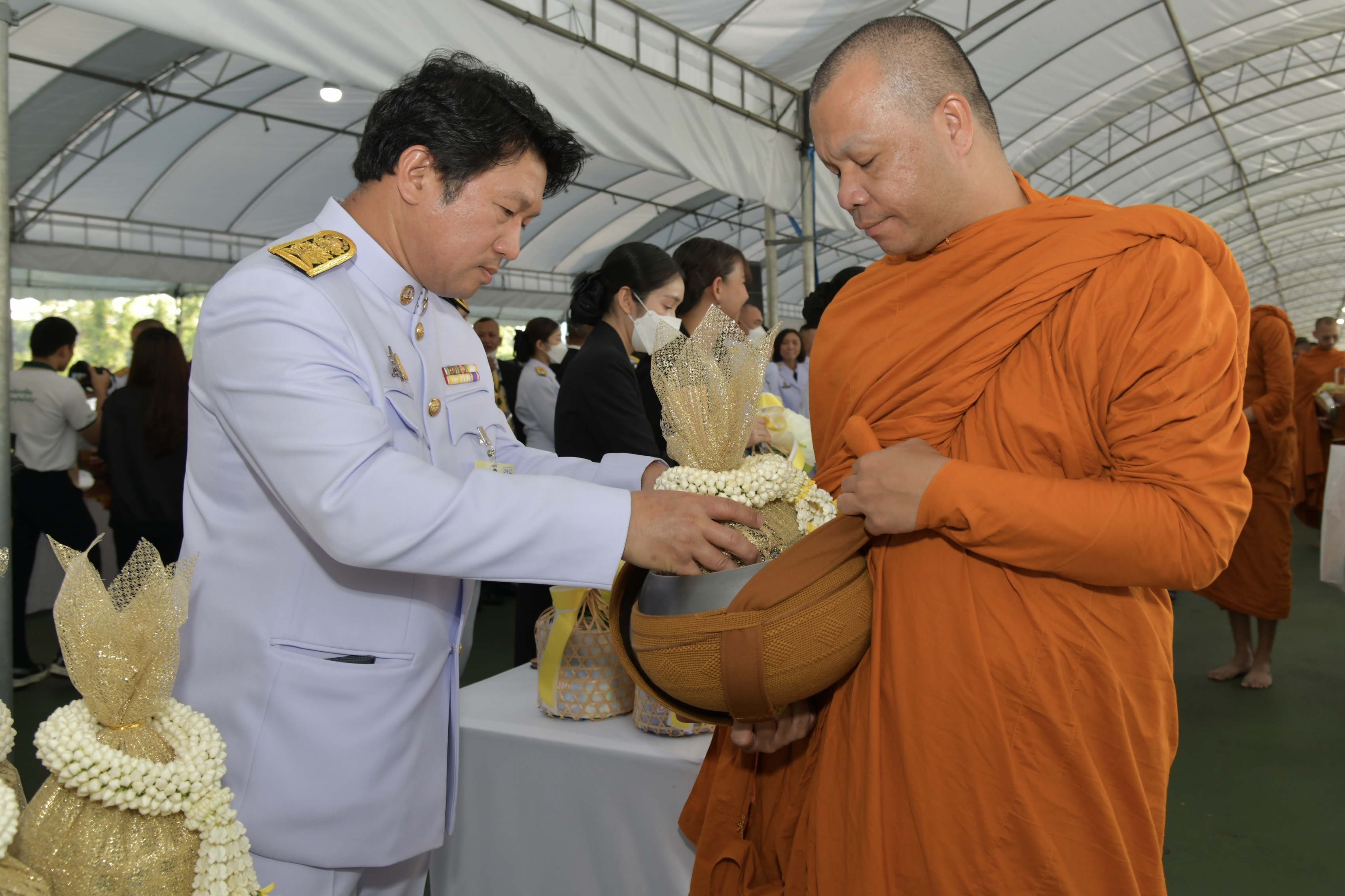น้อมรำลึกในพระมหากรุณาธิคุณ พระบาทสมเด็จพระบรมชนกาธิเบศร มหาภูมิพลอดุลยเดชมหาราช บรมนาถบพิตร