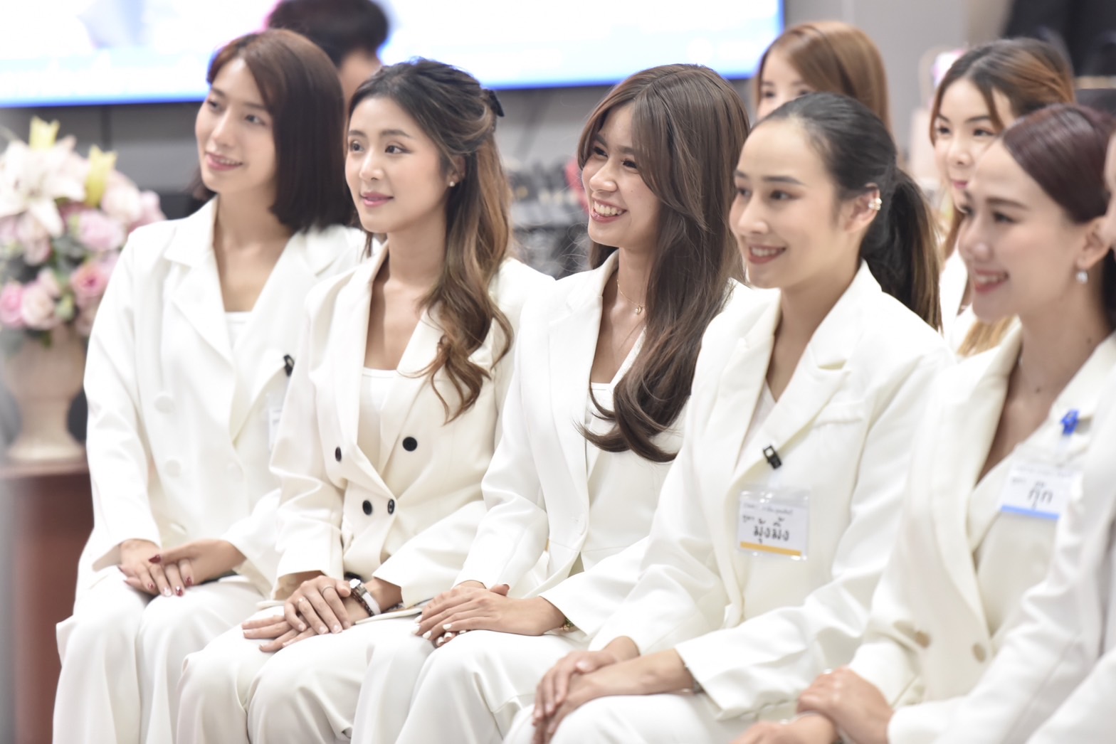 พิธีแต่งตั้งและรับมอบสายสะพายอันทรงเกียรติของทูตการท่องเที่ยวและทูตการกีฬา 