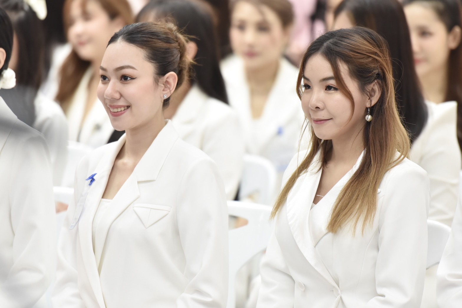 พิธีแต่งตั้งและรับมอบสายสะพายอันทรงเกียรติของทูตการท่องเที่ยวและทูตการกีฬา 
