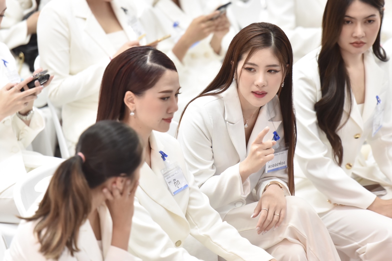 พิธีแต่งตั้งและรับมอบสายสะพายอันทรงเกียรติของทูตการท่องเที่ยวและทูตการกีฬา 
