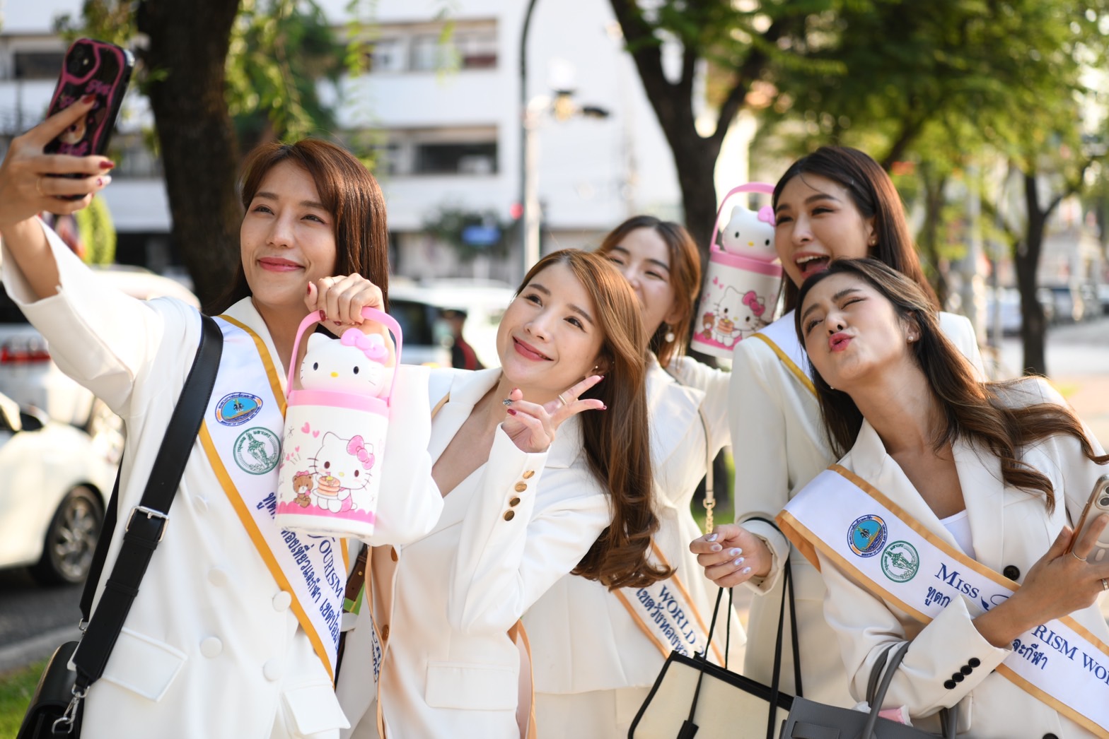 พิธีแต่งตั้งและรับมอบสายสะพายอันทรงเกียรติของทูตการท่องเที่ยวและทูตการกีฬา 