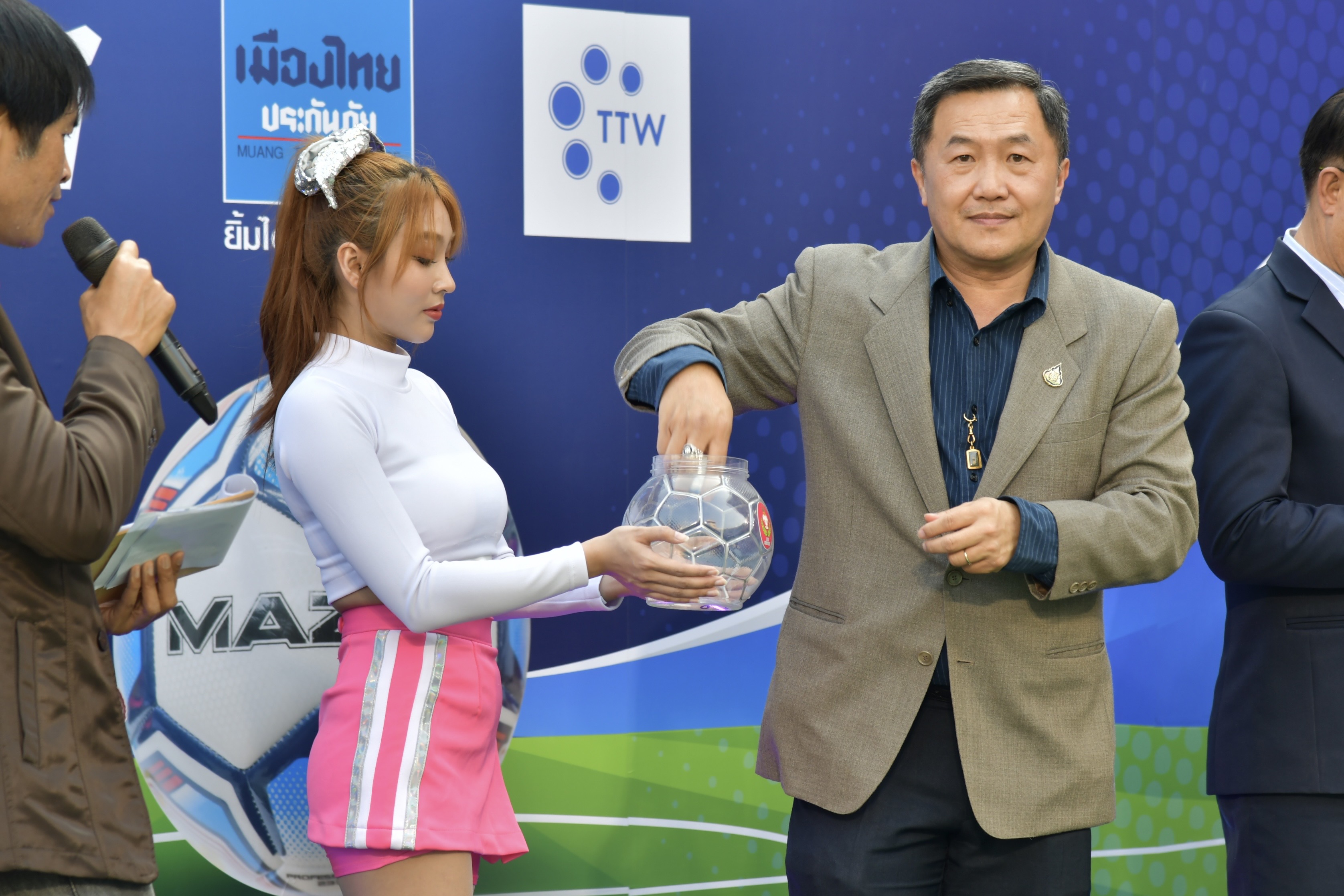 งานแถลงข่าว การจัดการแข่งขันกีฬาฟุตบอล กีฬาระหว่างโรงเรียน ประจำปีการศึกษา 2566 รุ่นอายุไม่เกิน 16 ปี ประเภท ก