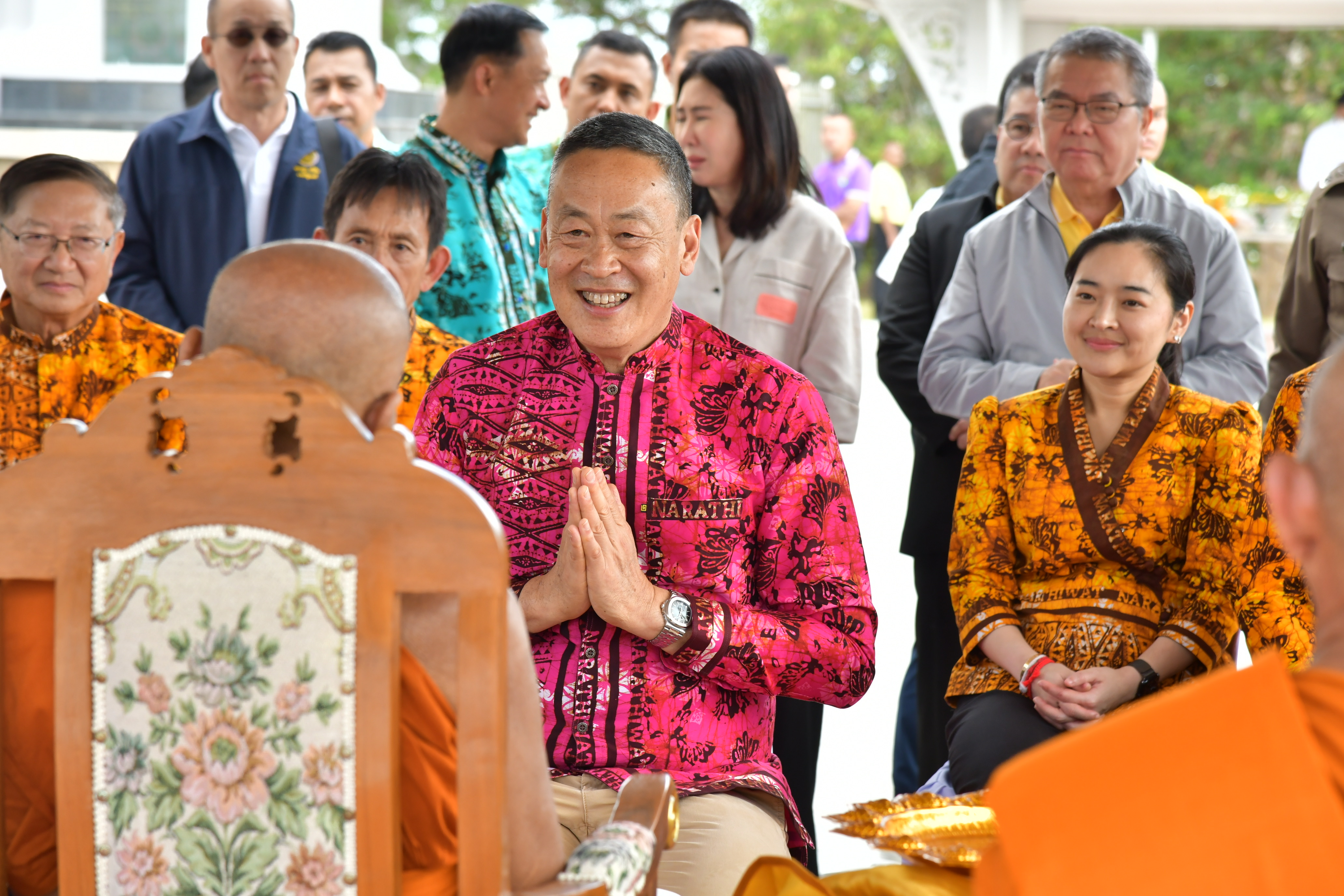 เดินทางถึง วัดเขากง ต.ลำภู อ.เมืองนราธิวาส