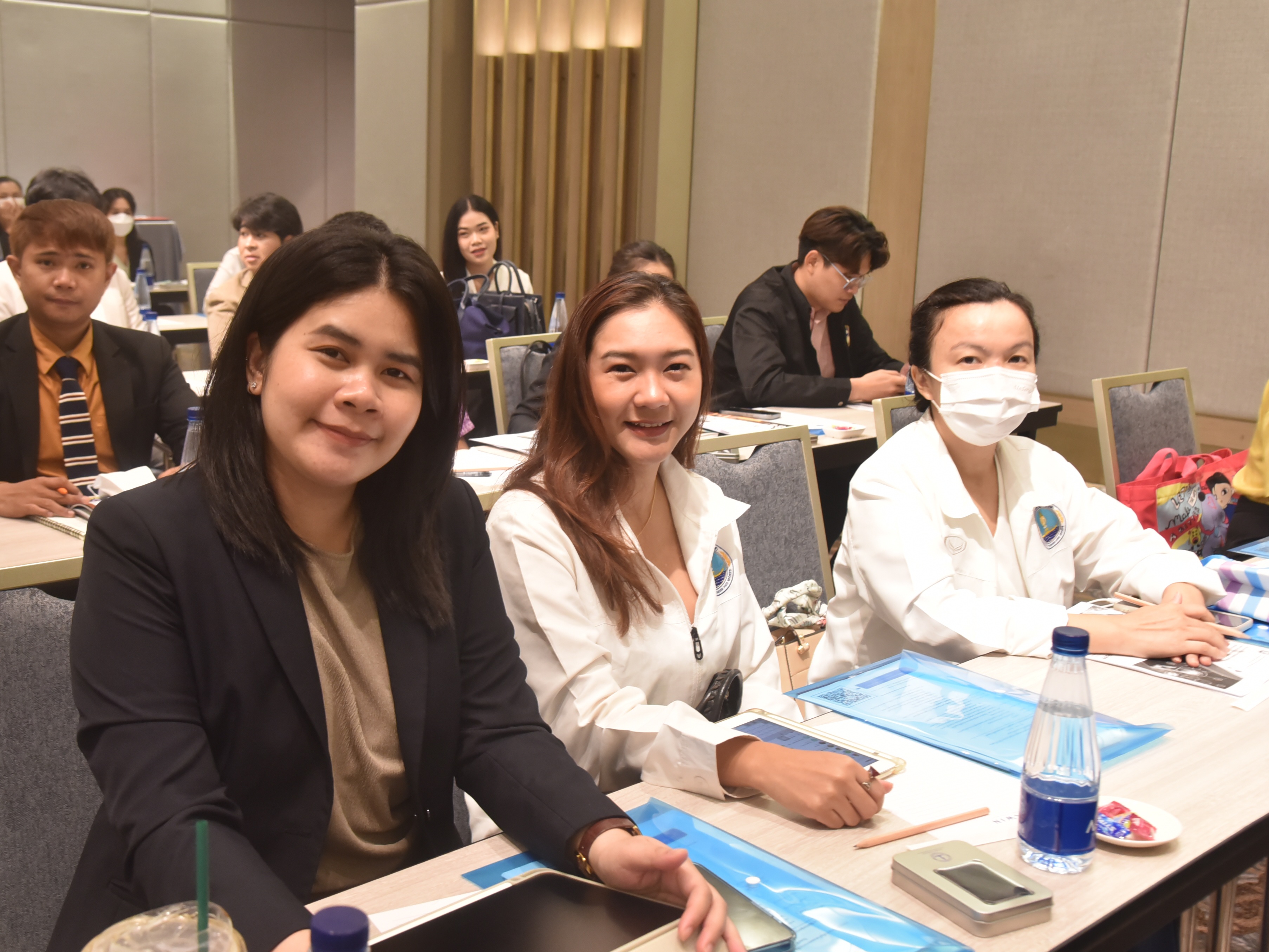 ดร.วนิดา พันธ์สอาด รองปลัดกระทรวงการท่องเที่ยวและกีฬา เป็นประธานกล่าวเปิดงานประชุมเชิงวิชาการเพื่อนำเสนอผลการประเมินมูลค่าทางเศรษฐกิจของอุตสาหกรรมการกีฬาในปี 2566 และการเสวนาผลักดัน Soft Power กีฬา สร้างมูลค่าเศรษฐกิจไทย