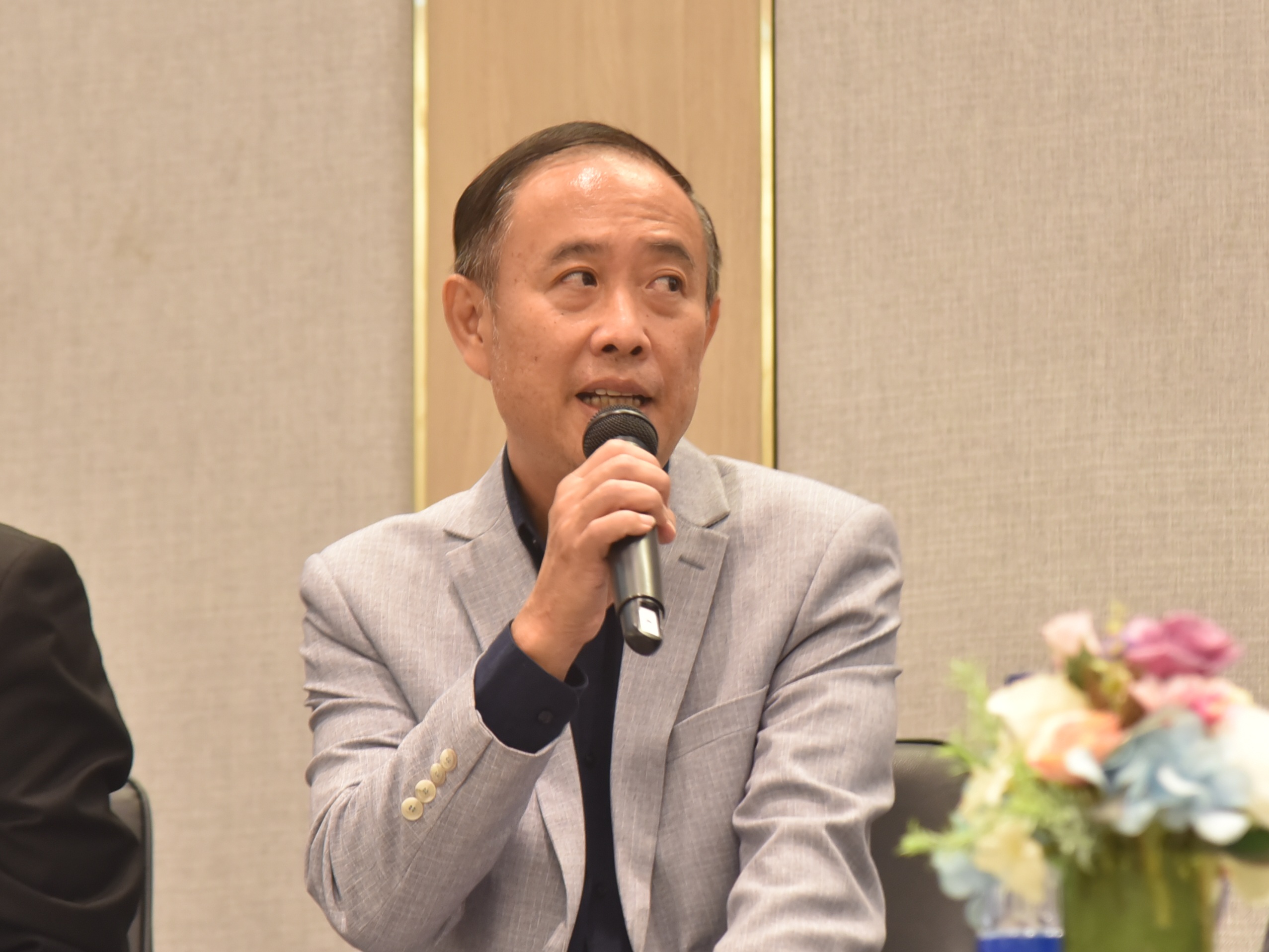 ดร.วนิดา พันธ์สอาด รองปลัดกระทรวงการท่องเที่ยวและกีฬา เป็นประธานกล่าวเปิดงานประชุมเชิงวิชาการเพื่อนำเสนอผลการประเมินมูลค่าทางเศรษฐกิจของอุตสาหกรรมการกีฬาในปี 2566 และการเสวนาผลักดัน Soft Power กีฬา สร้างมูลค่าเศรษฐกิจไทย