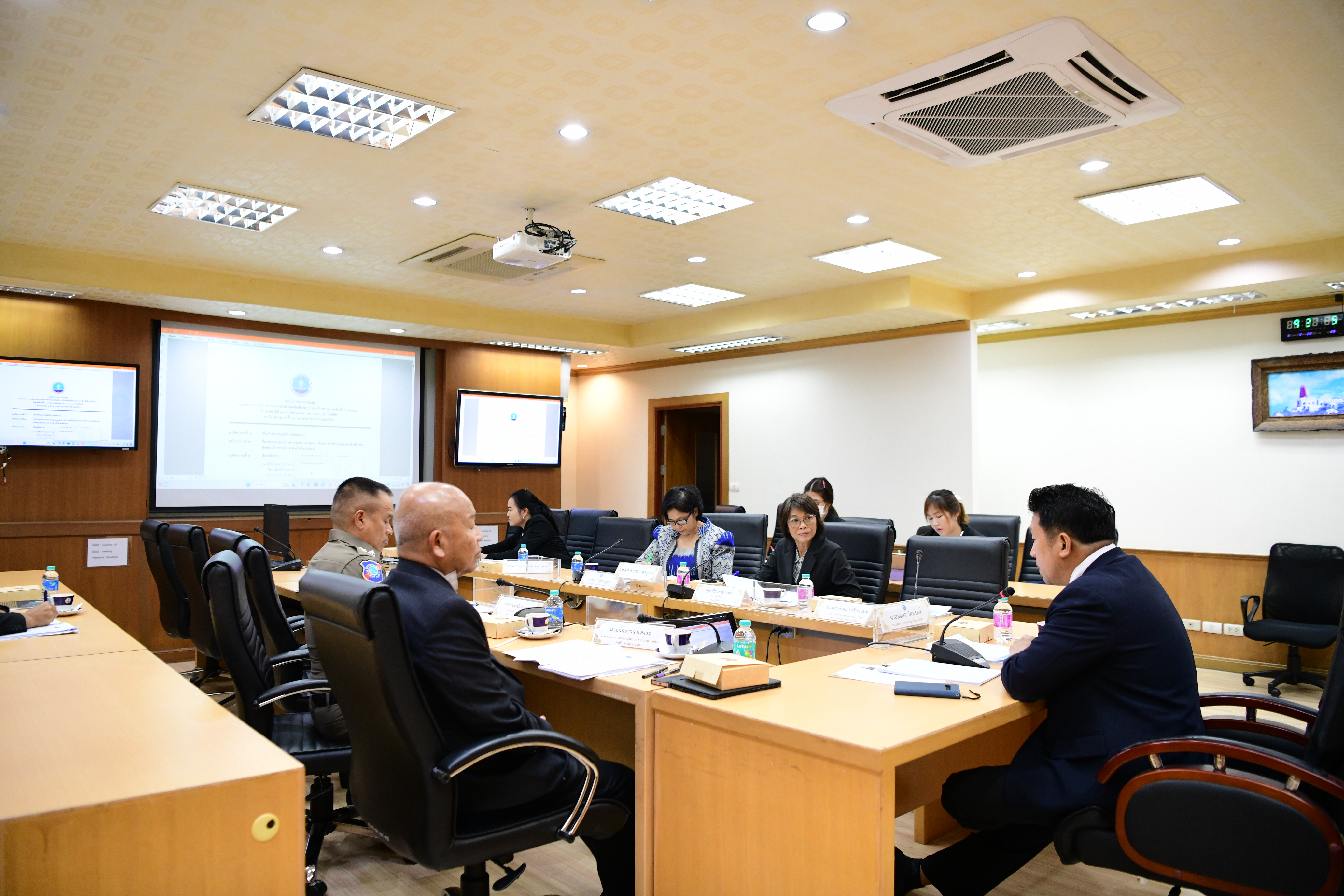 การประชุมคณะกรรมการกลั่นกรองการจ่ายเงินช่วยเหลือเยียวยานักท่องเที่ยวชาวต่างชาติ ครั้งที่ 3/2567