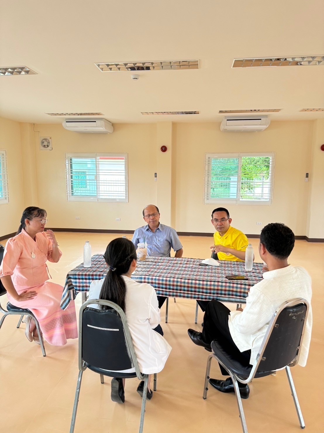 ปลัดกระทรวงการท่องเที่ยวและกีฬาเดินทางไปตรวจเยี่ยมสำนักงานการท่องเที่ยวและกีฬาจังหวัดลำพูน (หลังใหม่) อย่างไม่เป็นทางการ ณ จังหวัดลำพูน