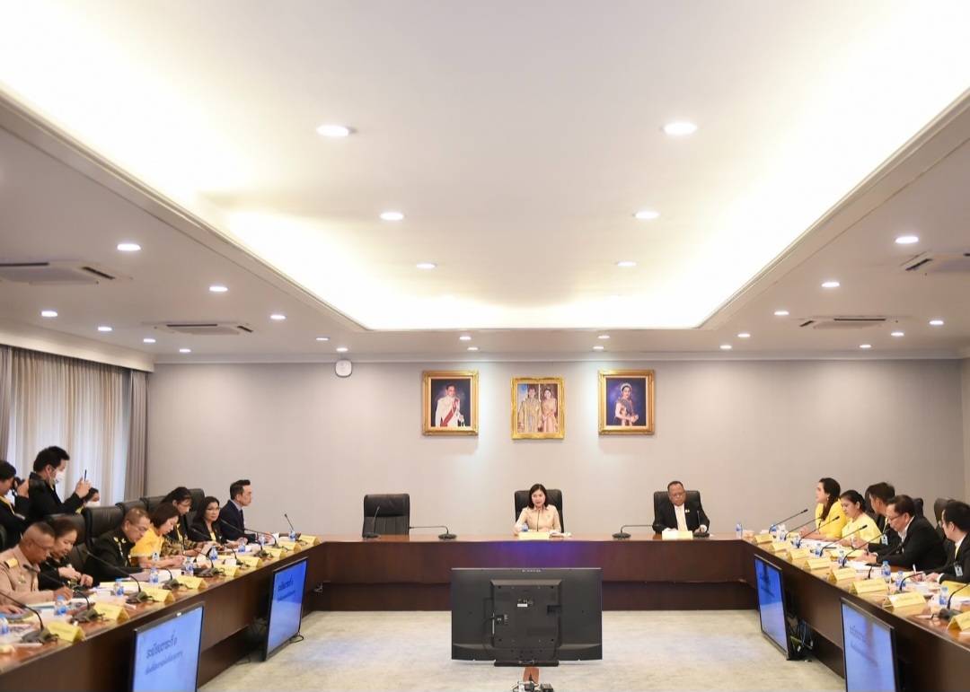 การประชุมคณะกรรมการฝ่ายประชาสัมพันธ์ งานเฉลิมพระเกียรติ พระบาทสมเด็จพระเจ้าอยู่หัว