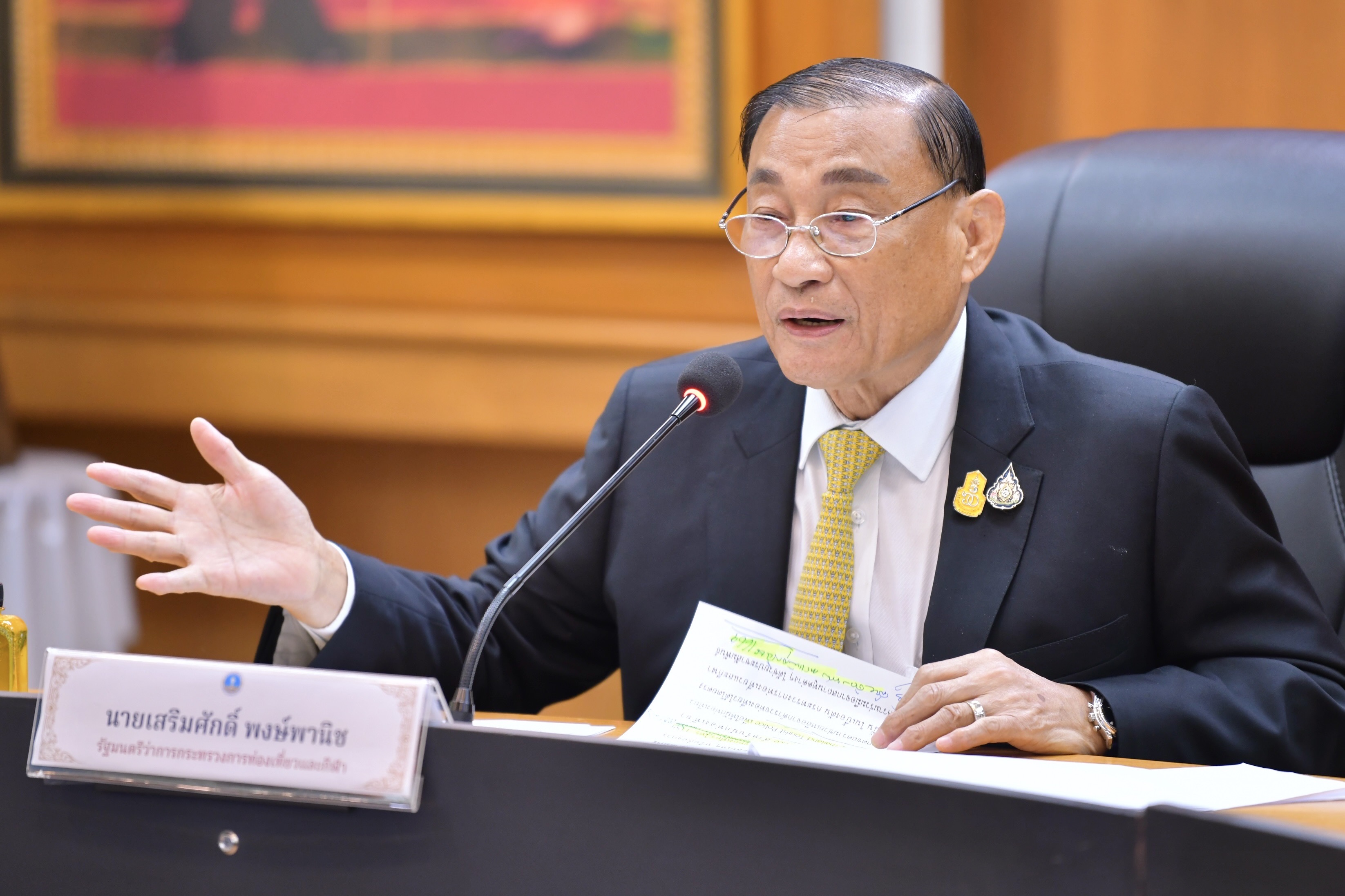 รมว.เสริมศักดิ์ แถลงการใช้เงินเยียวยาฯ เผย 5 เดือน นทท.ต่างชาติ ยื่นขอรับเงินกว่า 50 ราย เตรียมชง ครม. ขยายระยะเวลาโครงการเพื่อรักษาระดับความเชื่อมั่นด้านความปลอดภัย ผลักดันรายได้จากการท่องเที่ยว ปี 2567 ให้ถึงเป้า 3.5 ล้านล้านบาท
