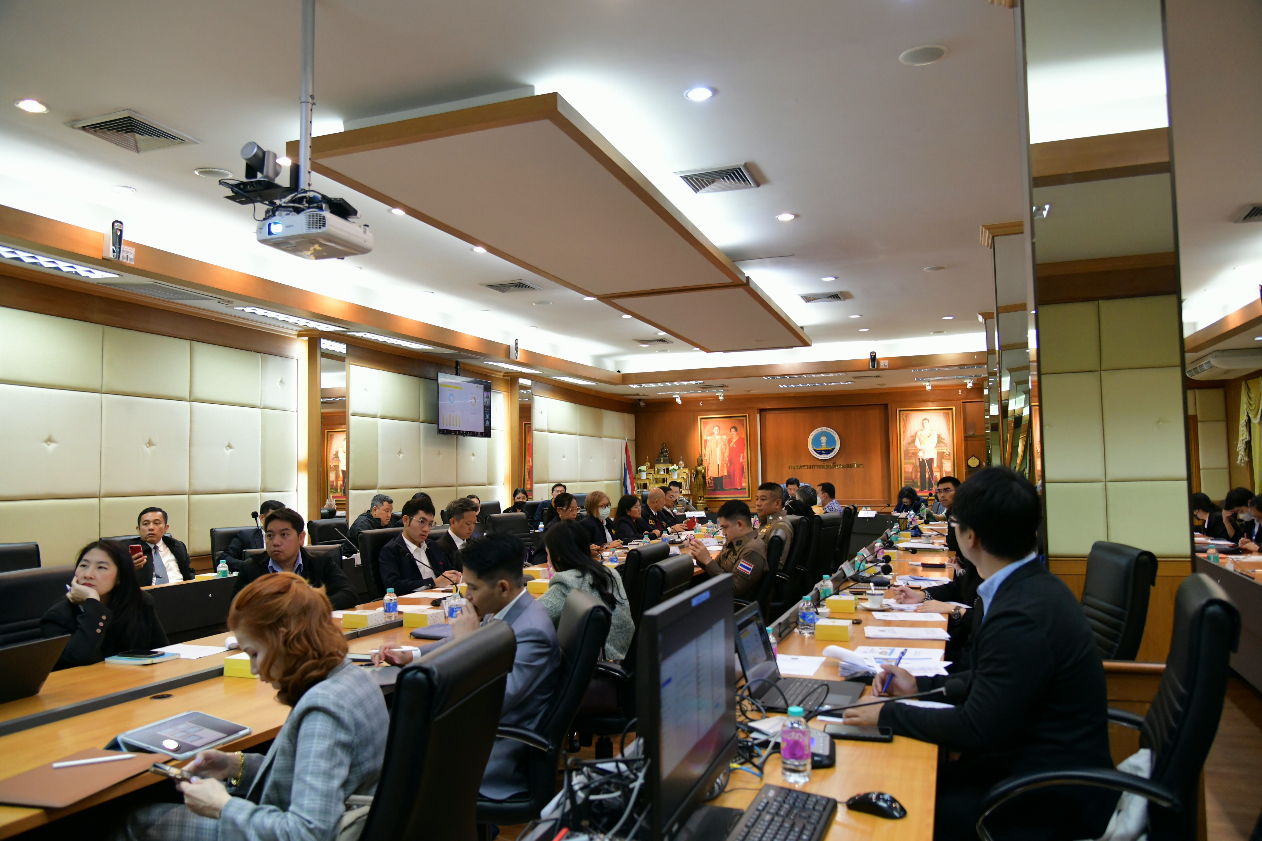 การประชุมประสานความร่วมมือระหว่างหน่วยงานเพื่อแก้ไขปัญหานักท่องเที่ยว