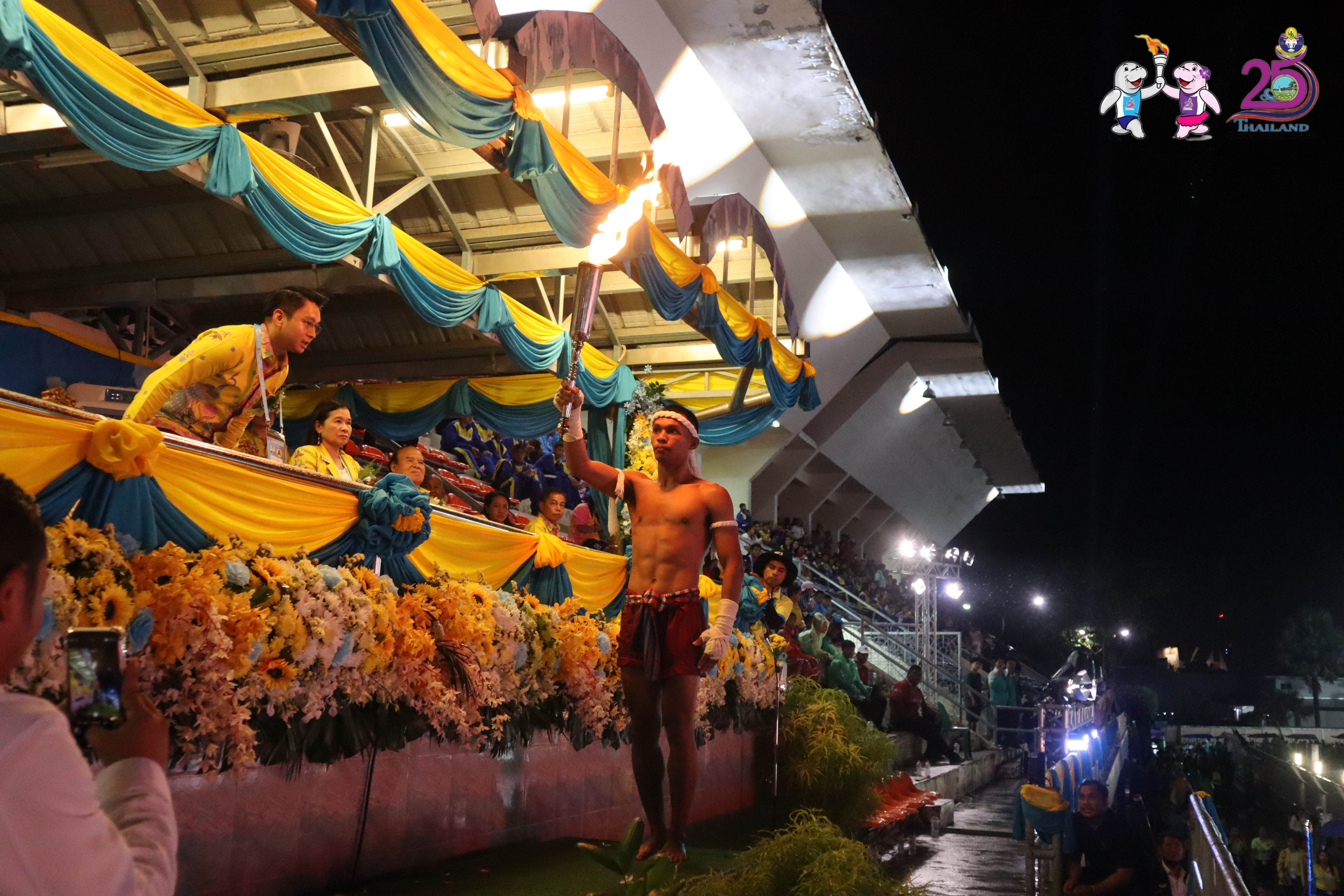 ที่ปรึกษาฯ จิรวัฒน์ เป็นประธานเปิดการแข่งขันกีฬาโรงเรียนกีฬาแห่งประเทศไทย ครั้งที่ 25 